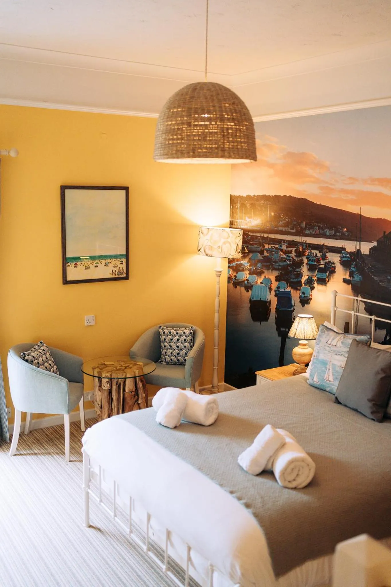 Bedroom, Bed in The Royal Lion Hotel