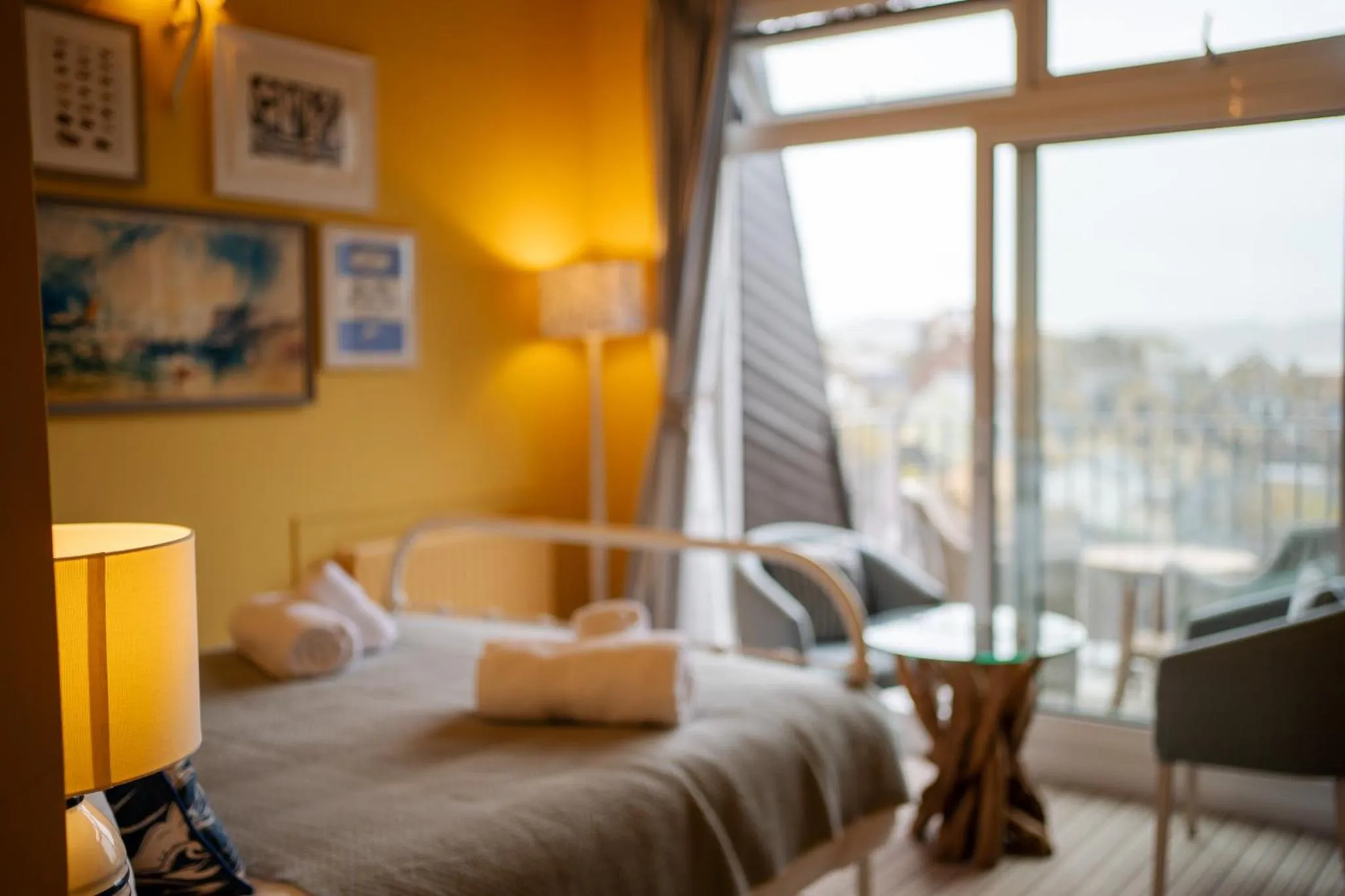 Bedroom, Bed in The Royal Lion Hotel