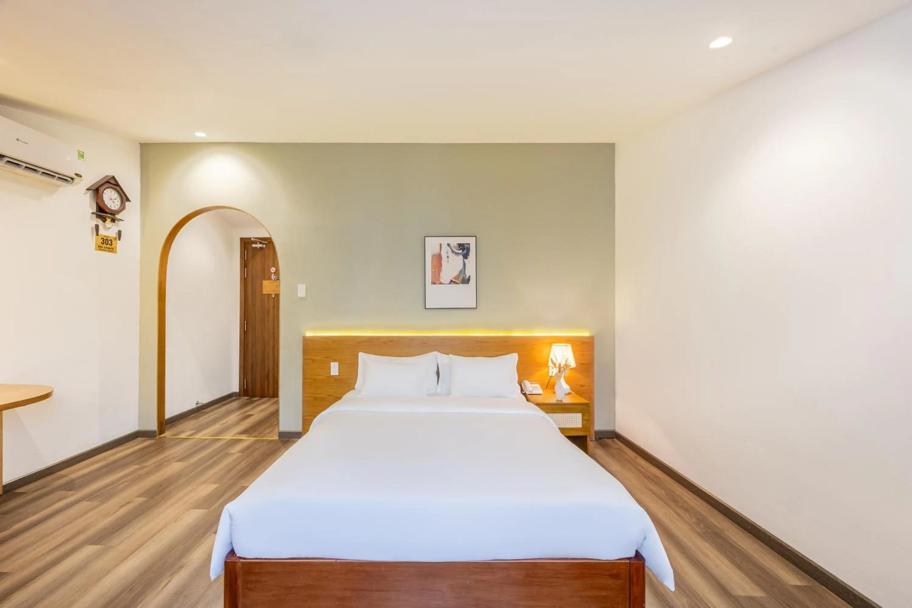 Bed in A25 Hotel - 14 Hồ Huấn Nghiệp