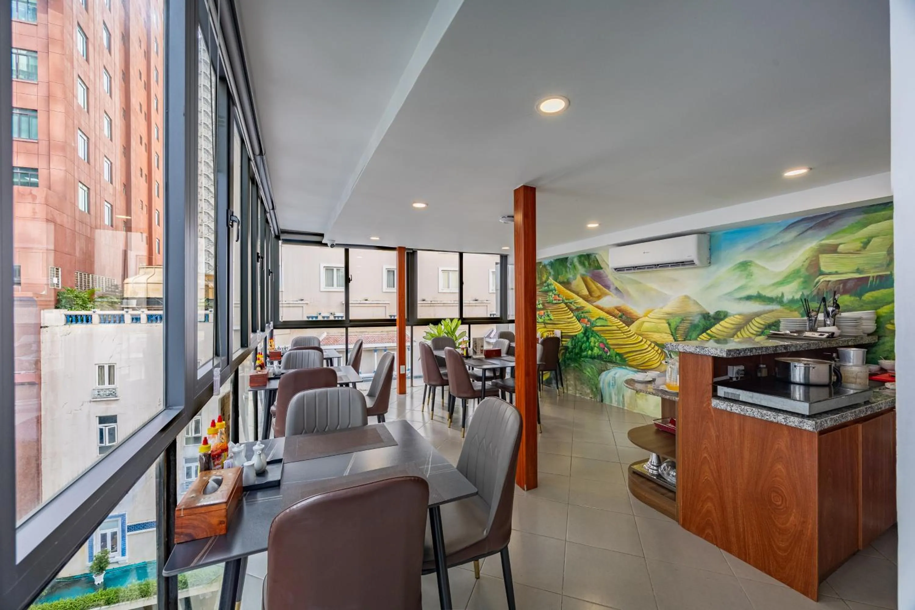 A25 Hotel - 14 Hồ Huấn Nghiệp