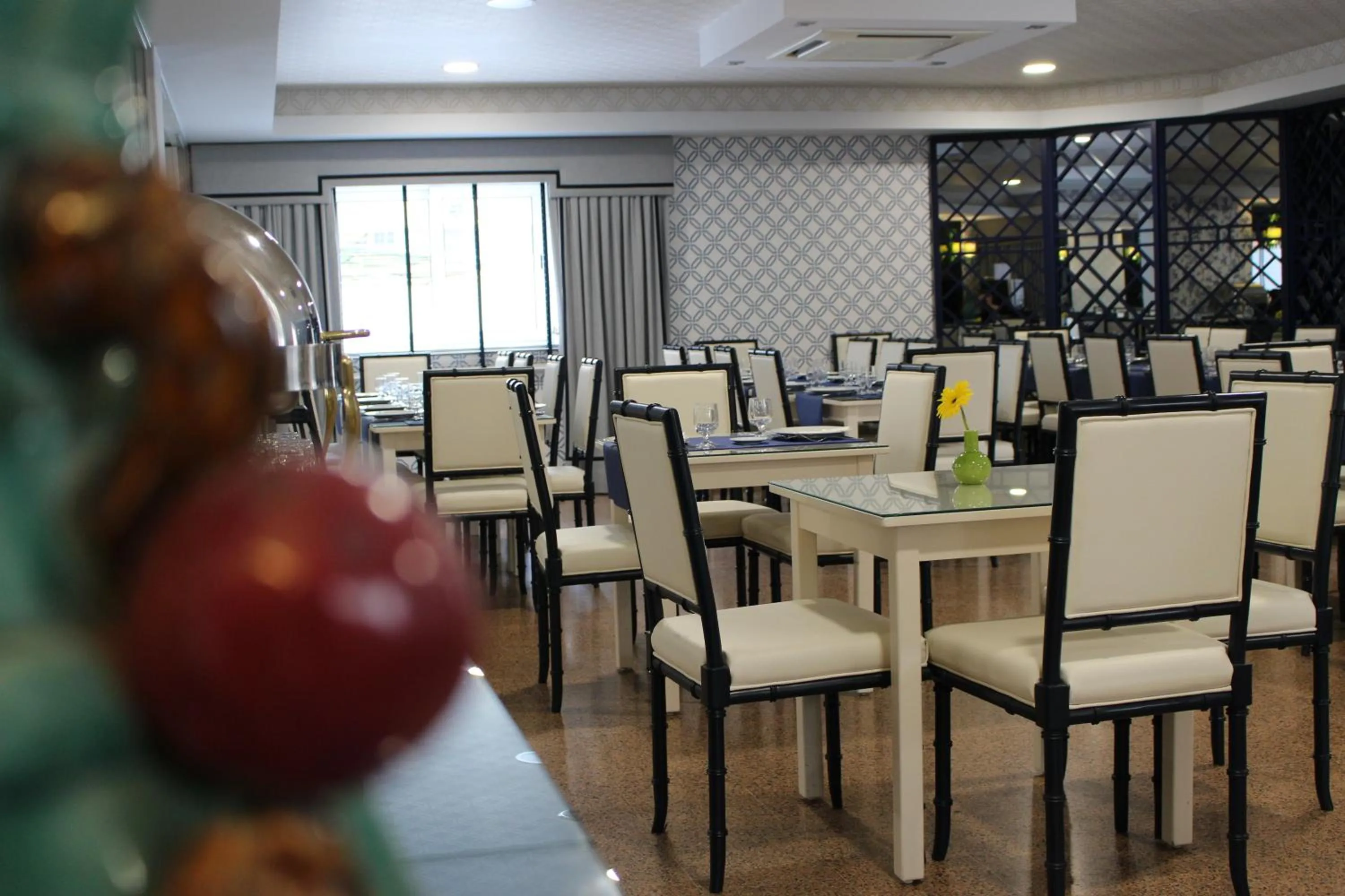 Restaurant/places to eat in Coração de Fatima Boutique Hotel