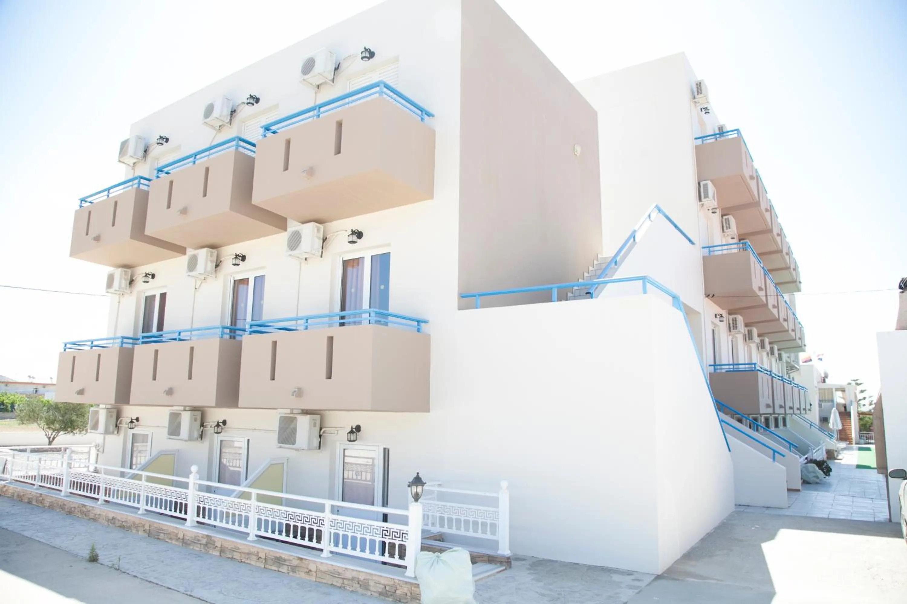 Facade/entrance in Hotel Athinoula