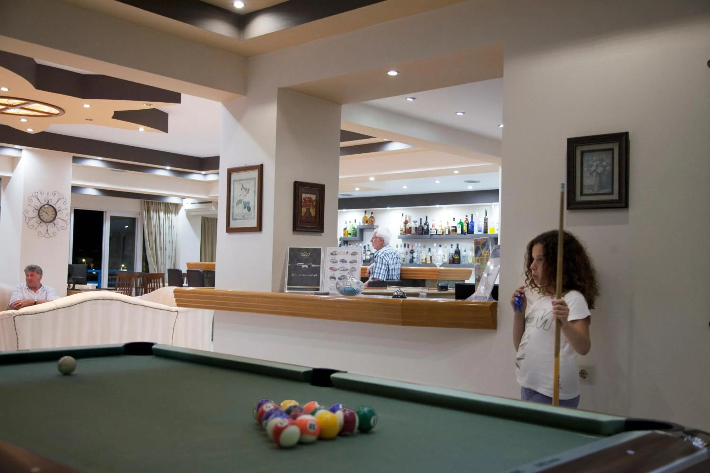 Billiard in Hotel Athinoula