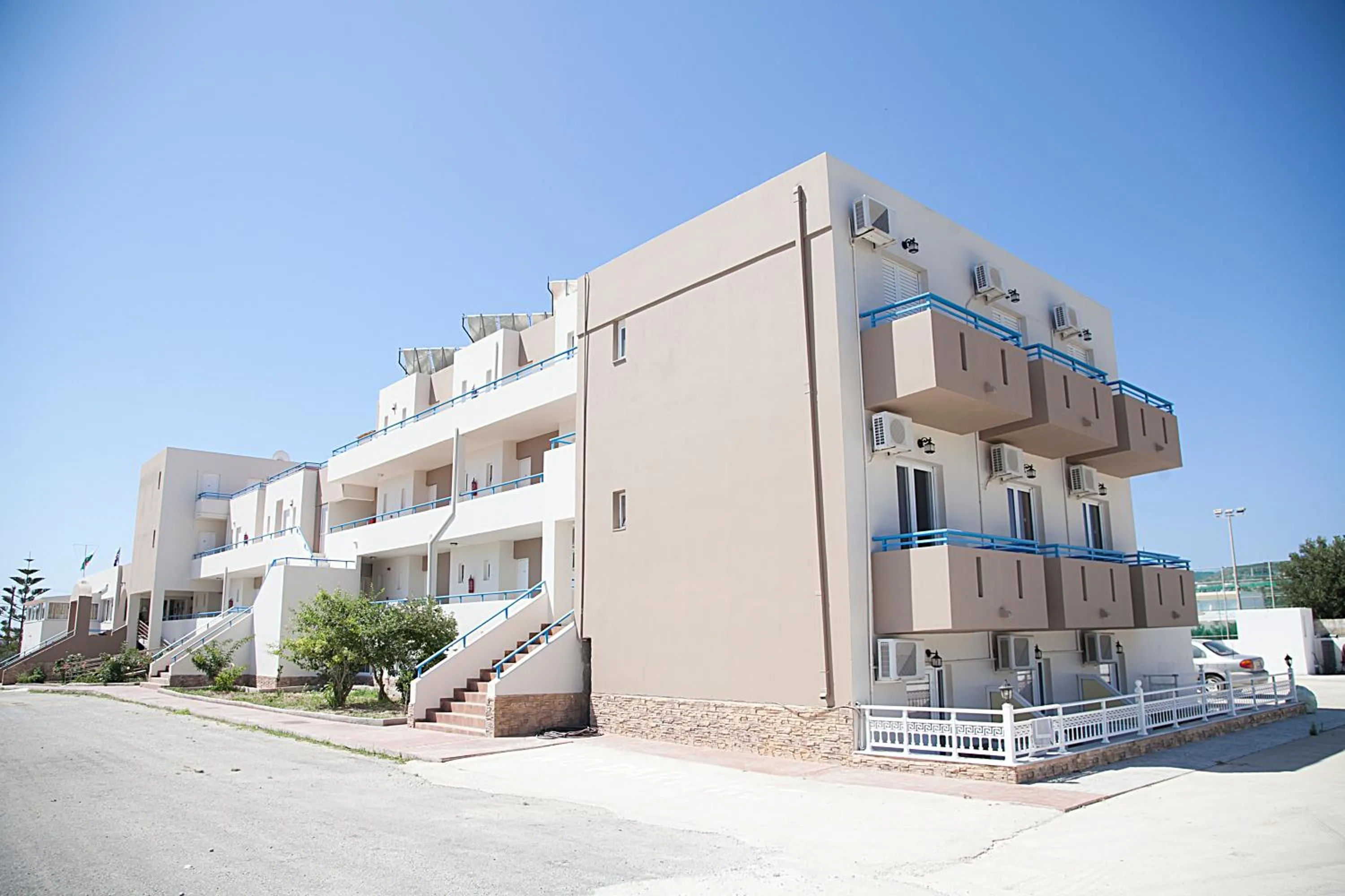 Facade/entrance in Hotel Athinoula