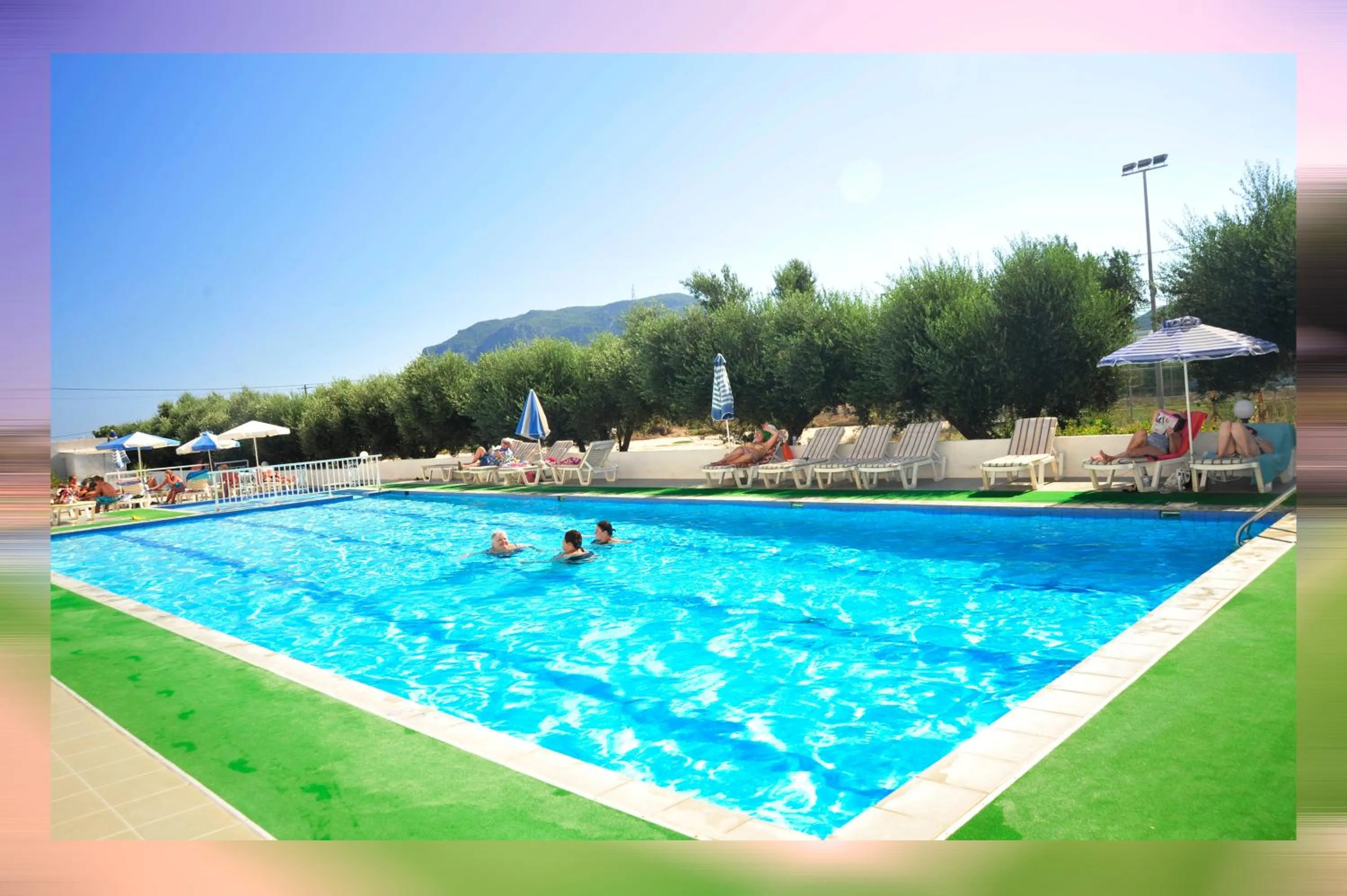 Swimming pool in Hotel Athinoula