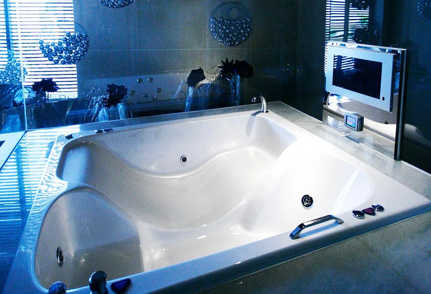 The Yorker Deluxe Motel