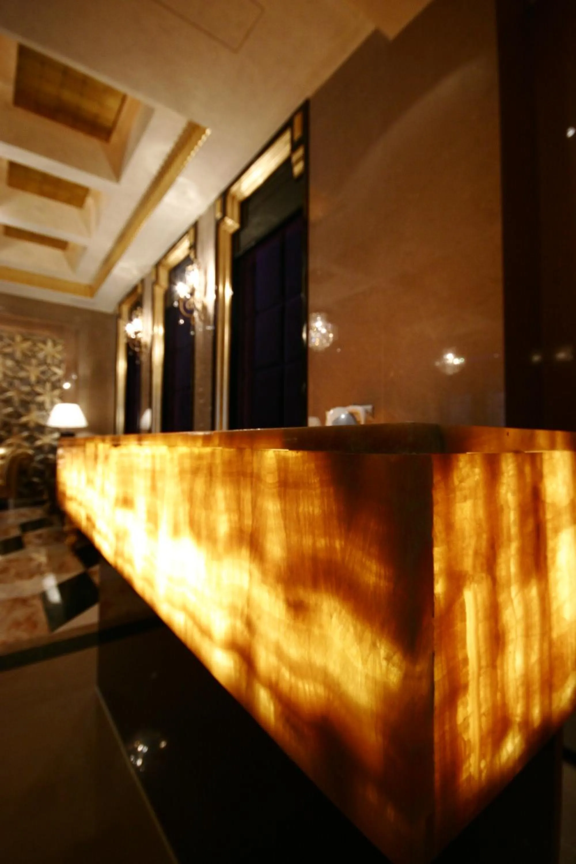 The Yorker Deluxe Motel