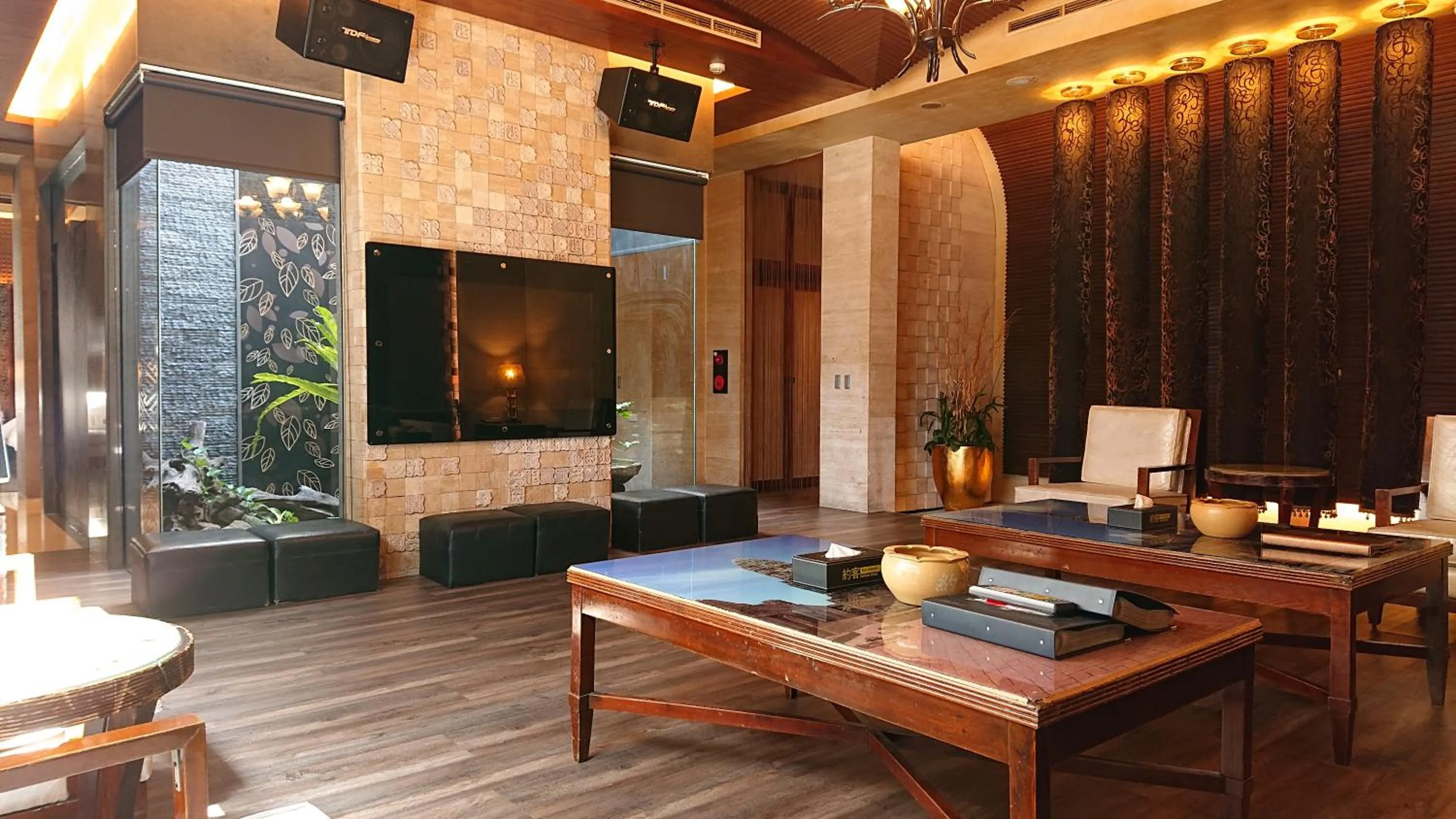 The Yorker Deluxe Motel