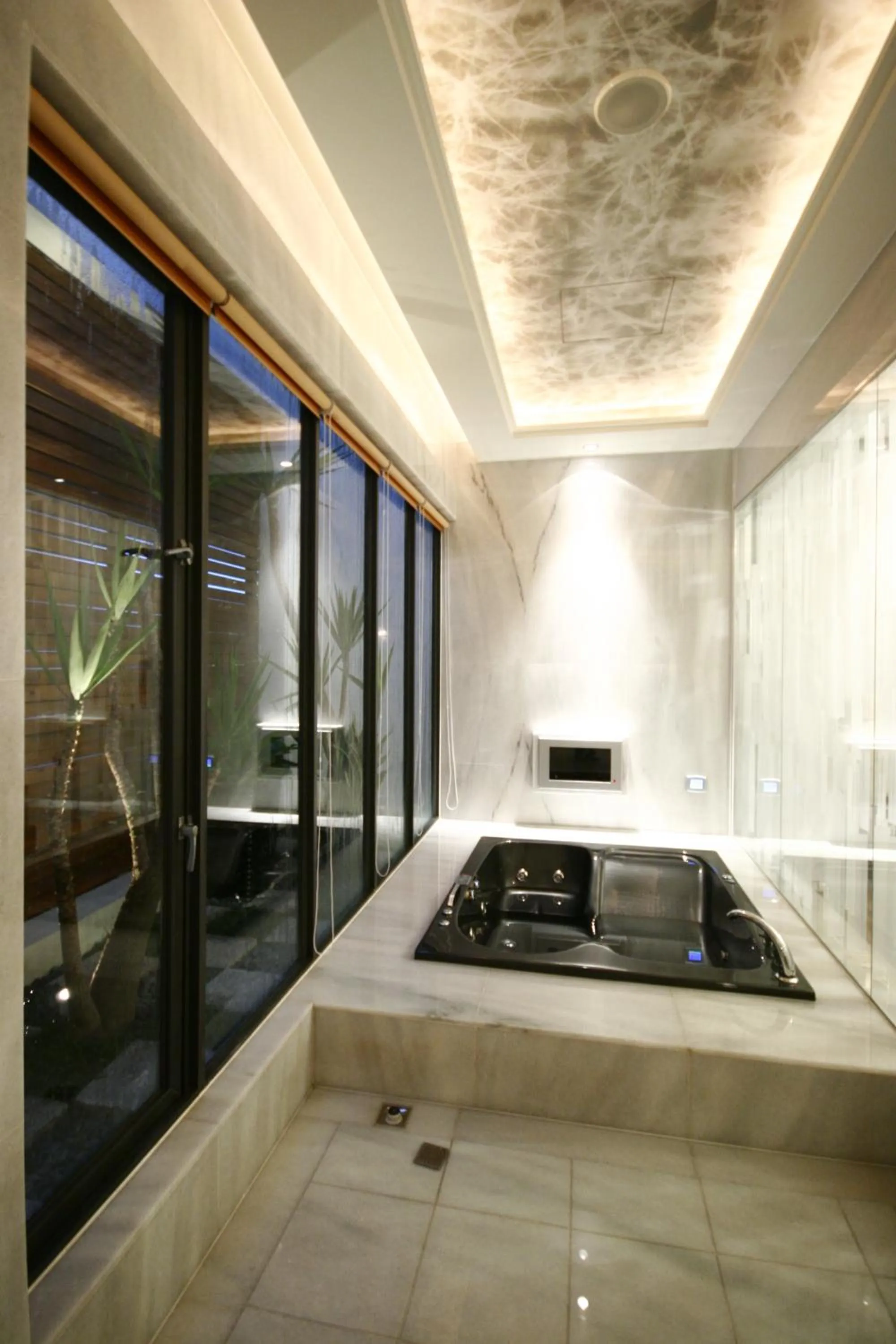 The Yorker Deluxe Motel