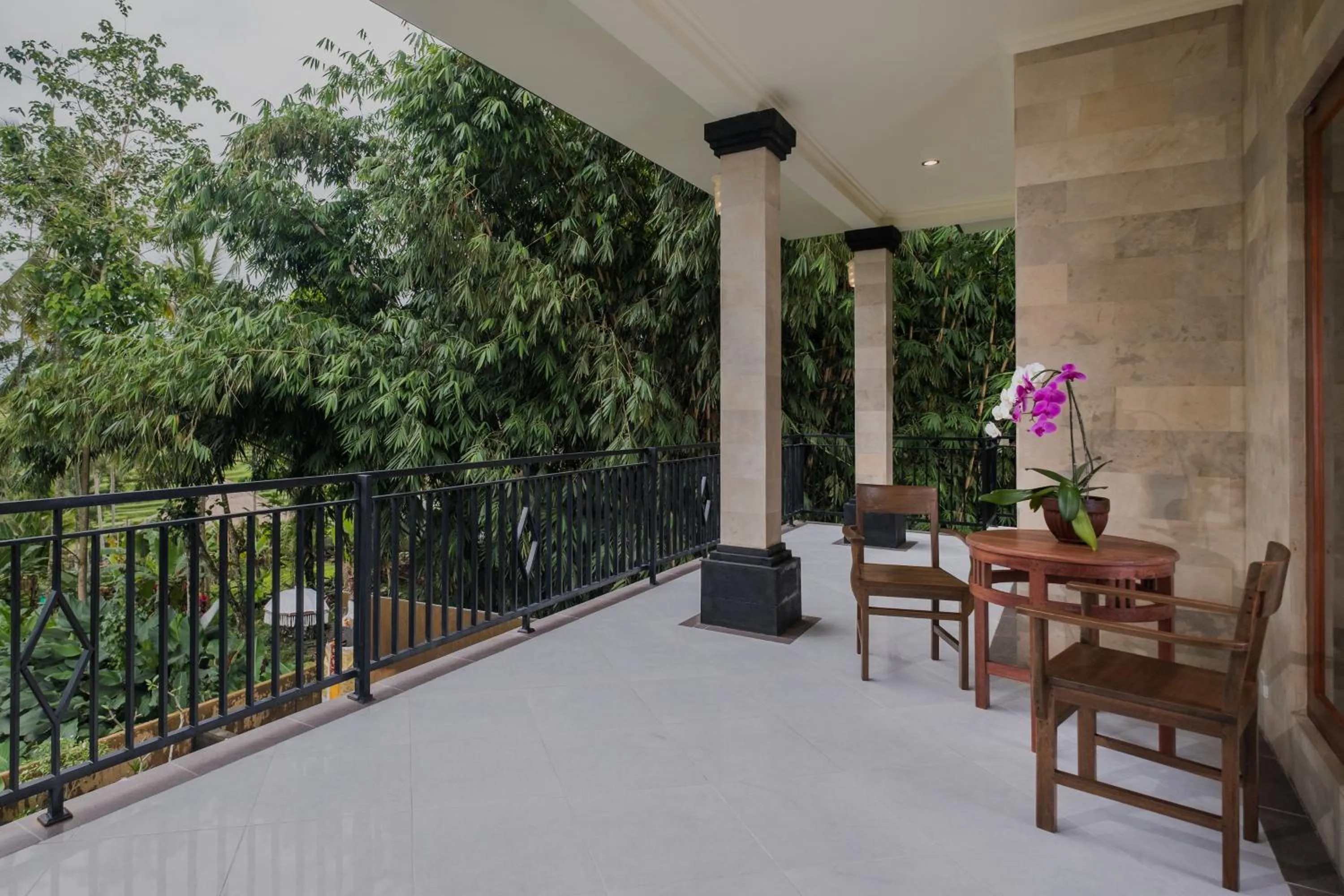 Balcony/Terrace in Puri Astina Villa