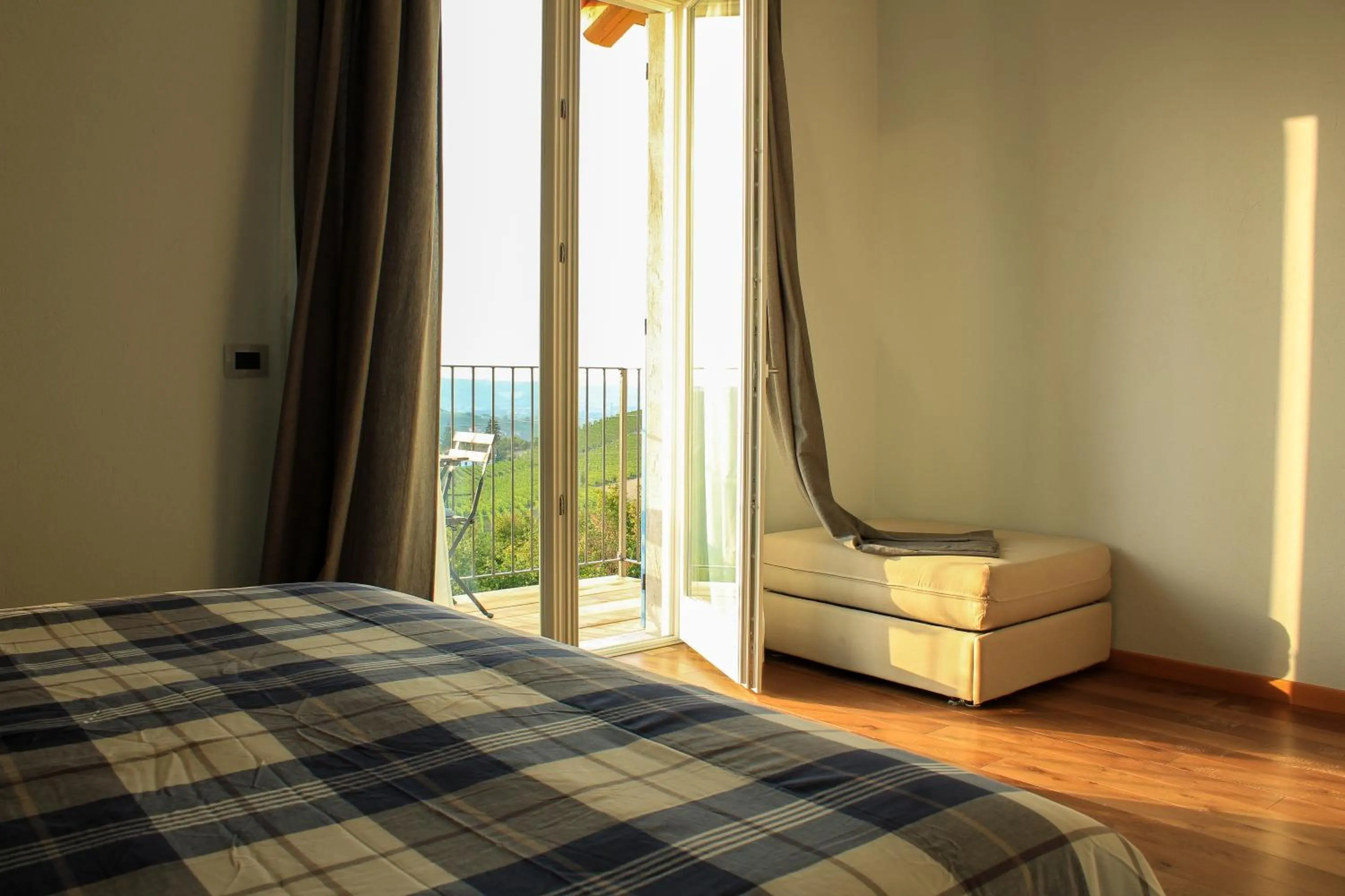 Photo of the whole room, Bed in Ca Dei Currà