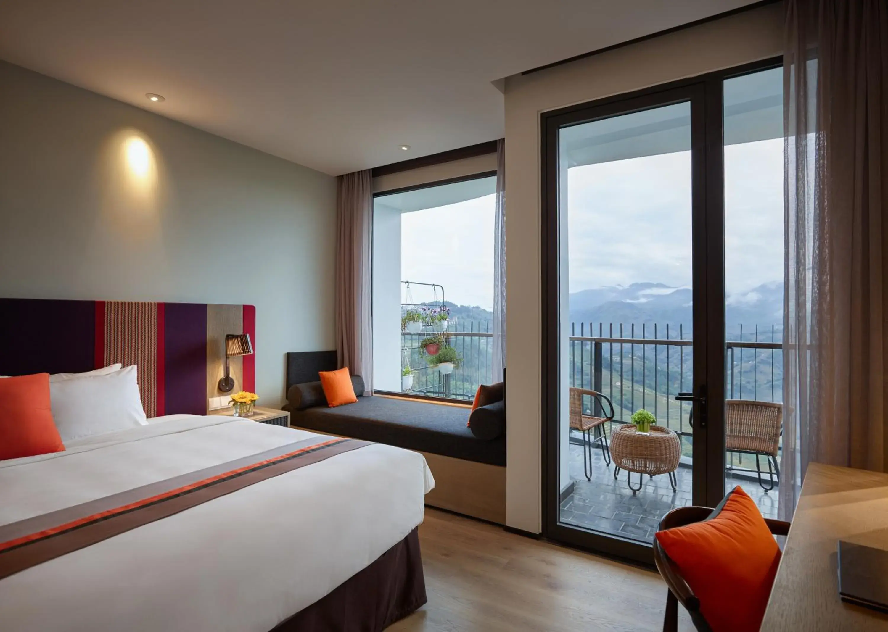 Super Deluxe Double or Twin Room with Valley View in Pao's Sapa Leisure Hotel Super Deluxe Double or Twin Room with Valley View in Pao's Sapa Leisure Hotel