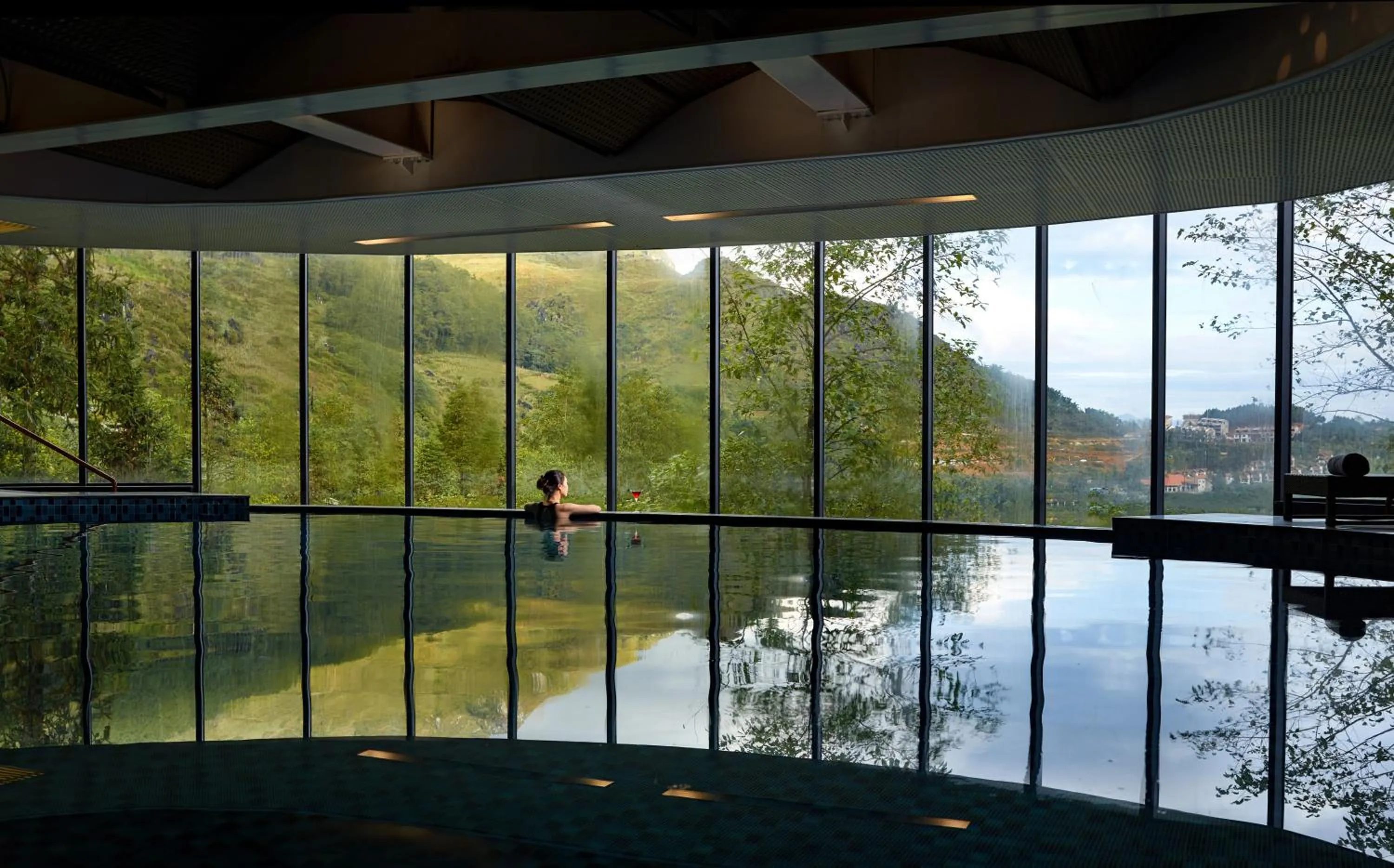 Swimming pool in Pao's Sapa Leisure Hotel