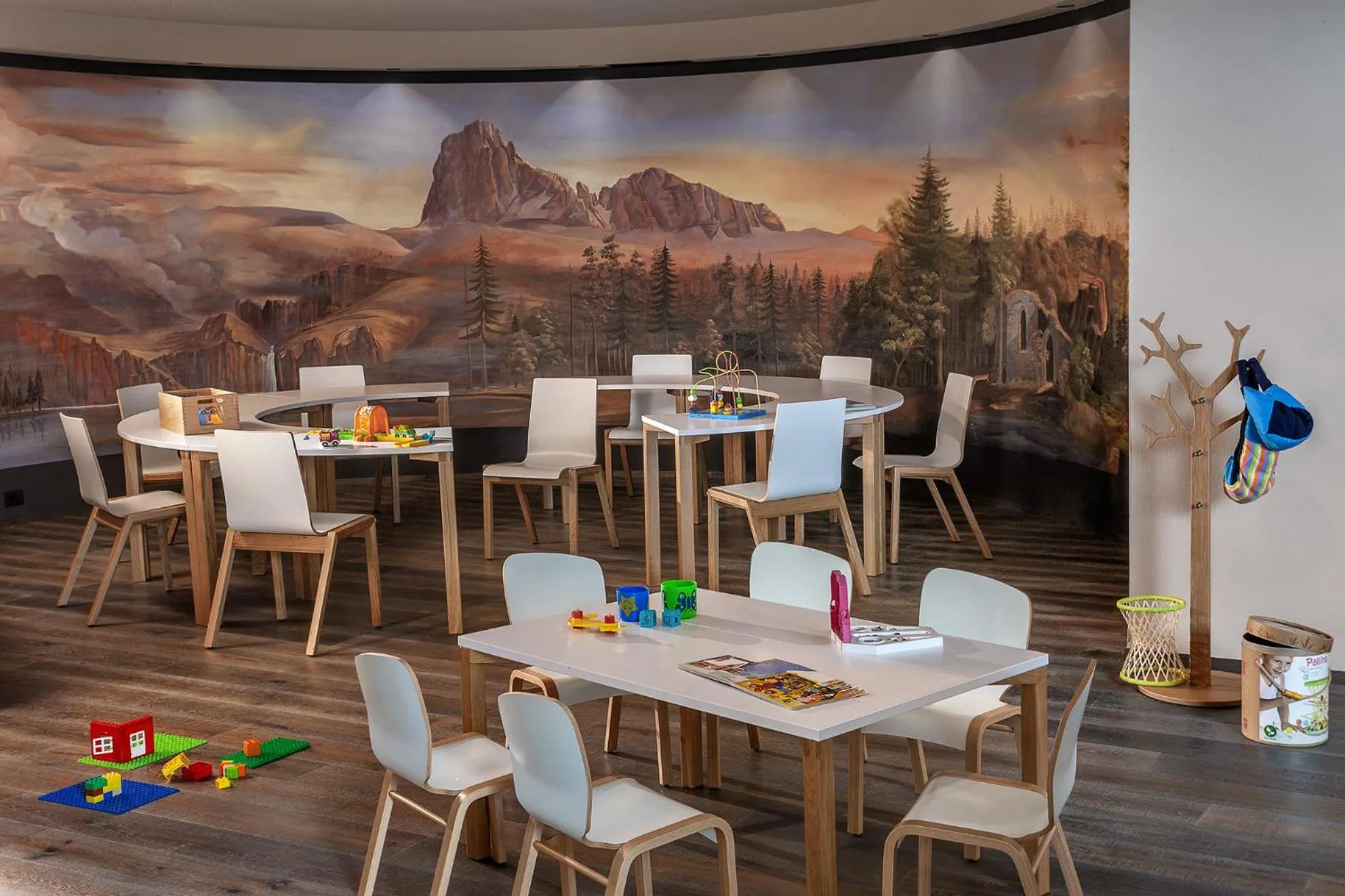 Children play ground in Gardena Grödnerhof - Hotel & Spa