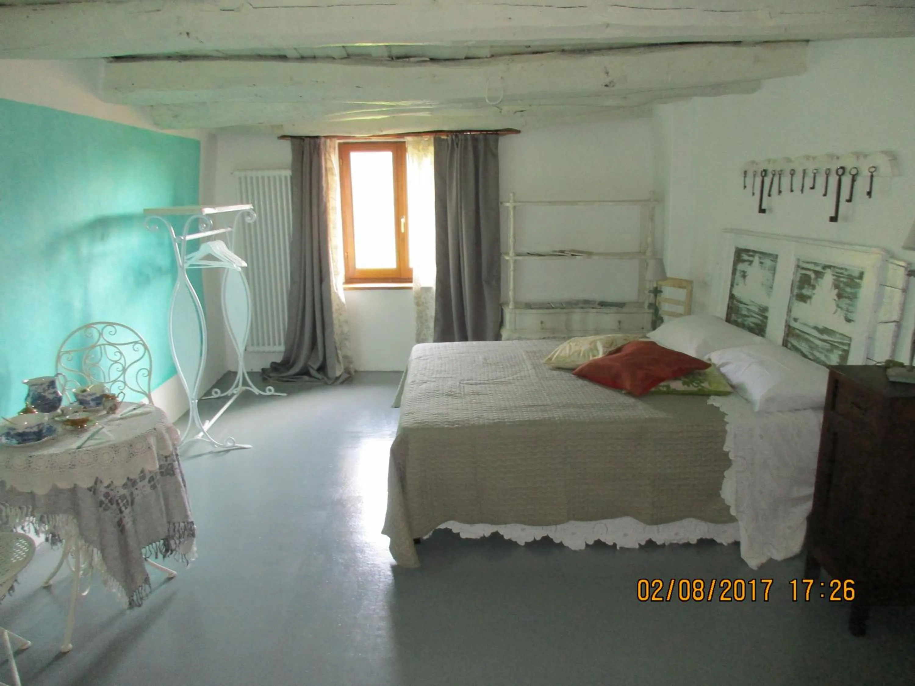 Bed in Viandanti, Artisti e Sognatori