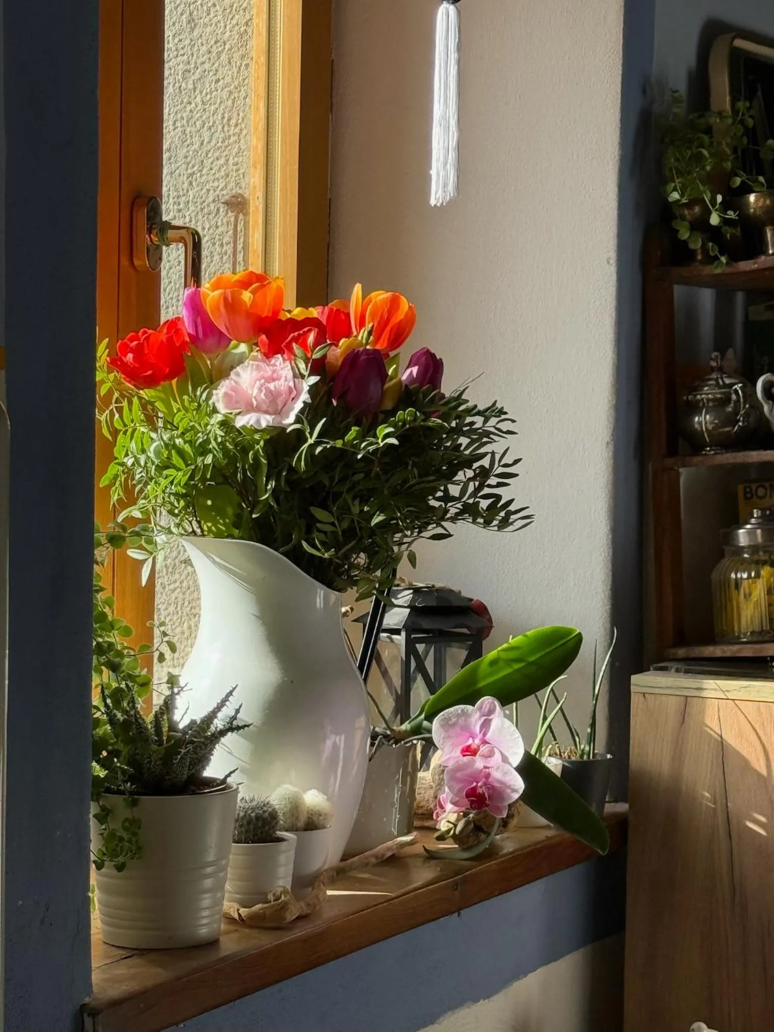 Living room in Viandanti, Artisti e Sognatori