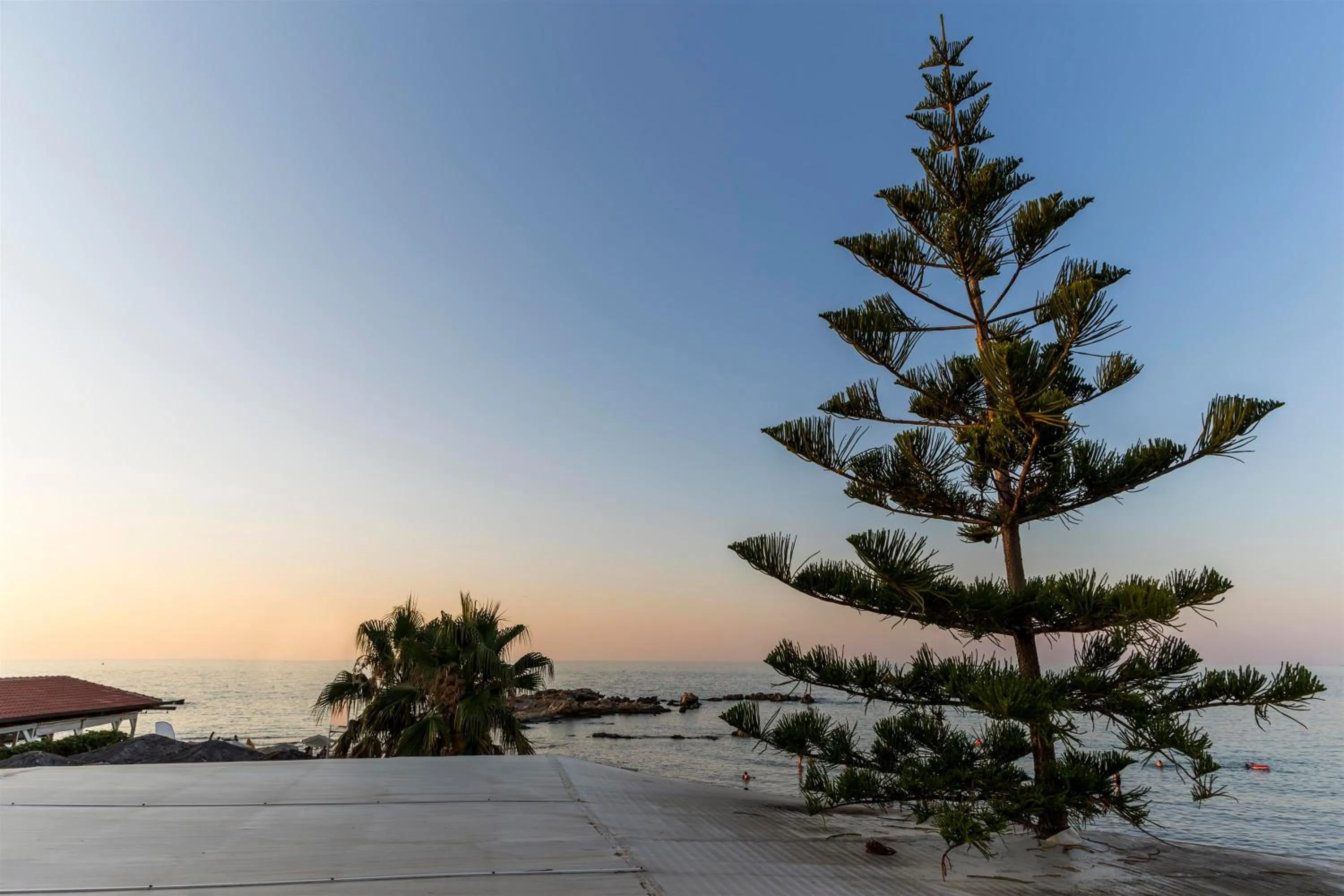 Summer in Kalamaki Luxury Suites