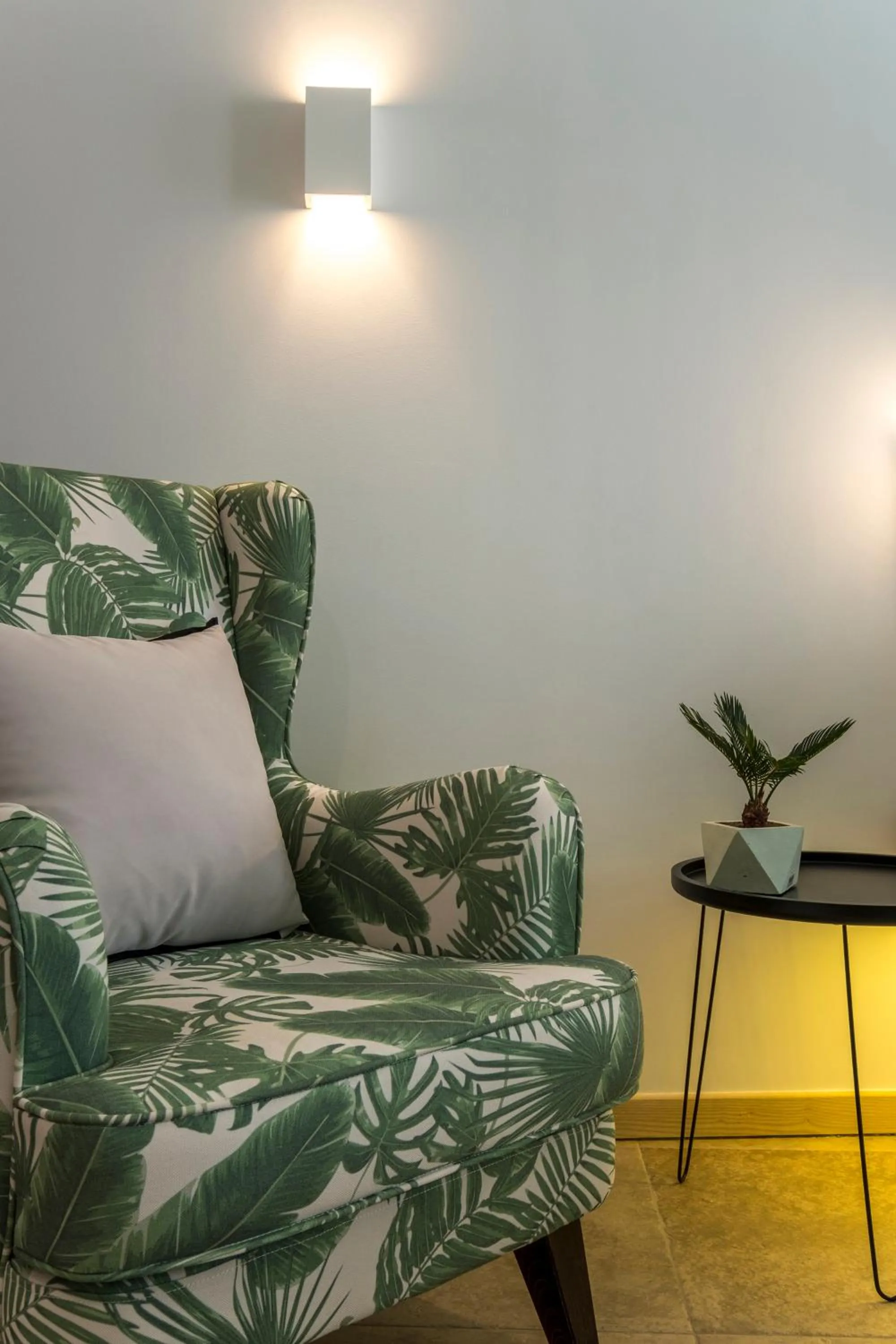 Decorative detail in Kalamaki Luxury Suites