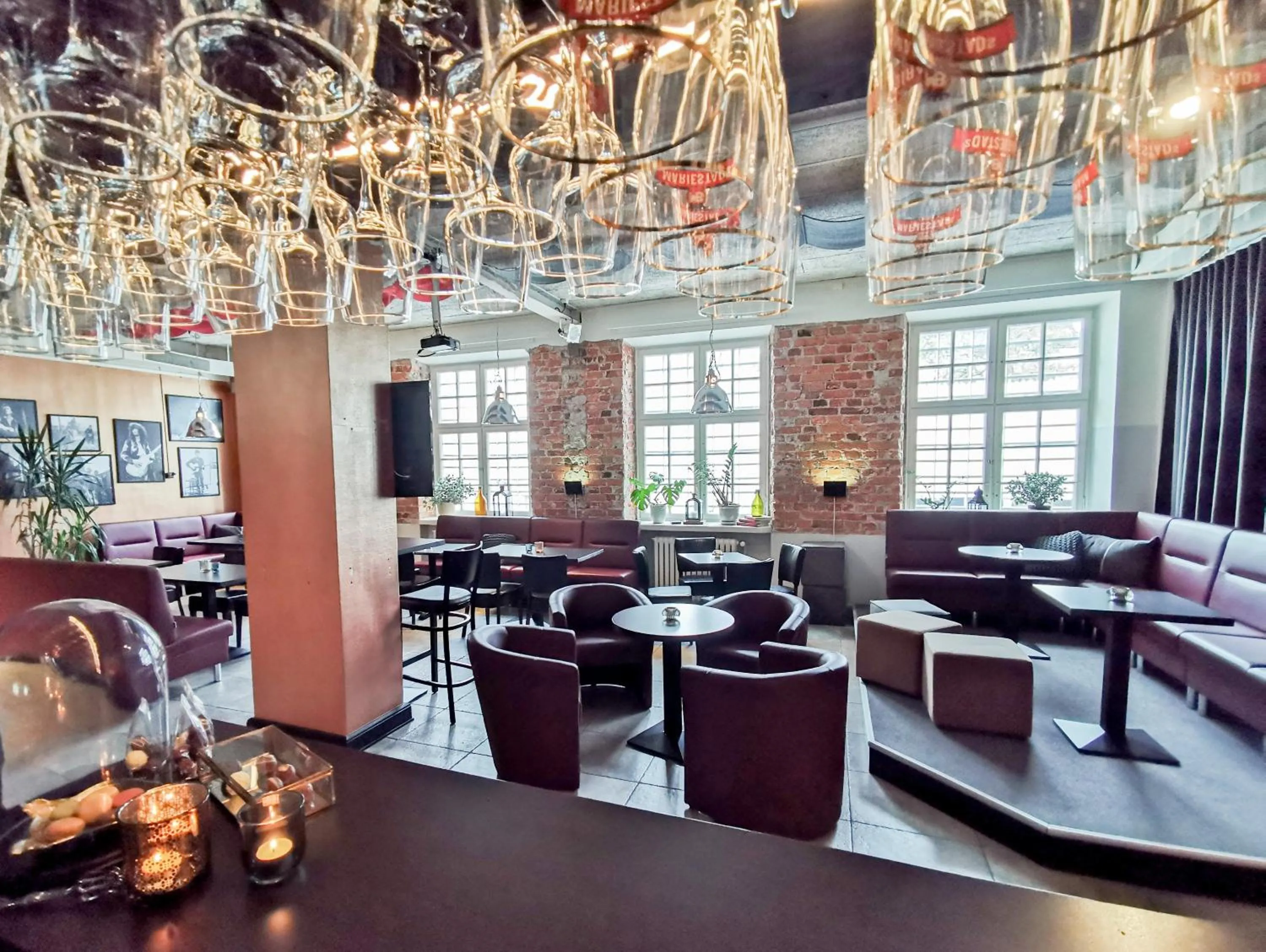 Lounge or bar in Hotell Fängelset Västervik