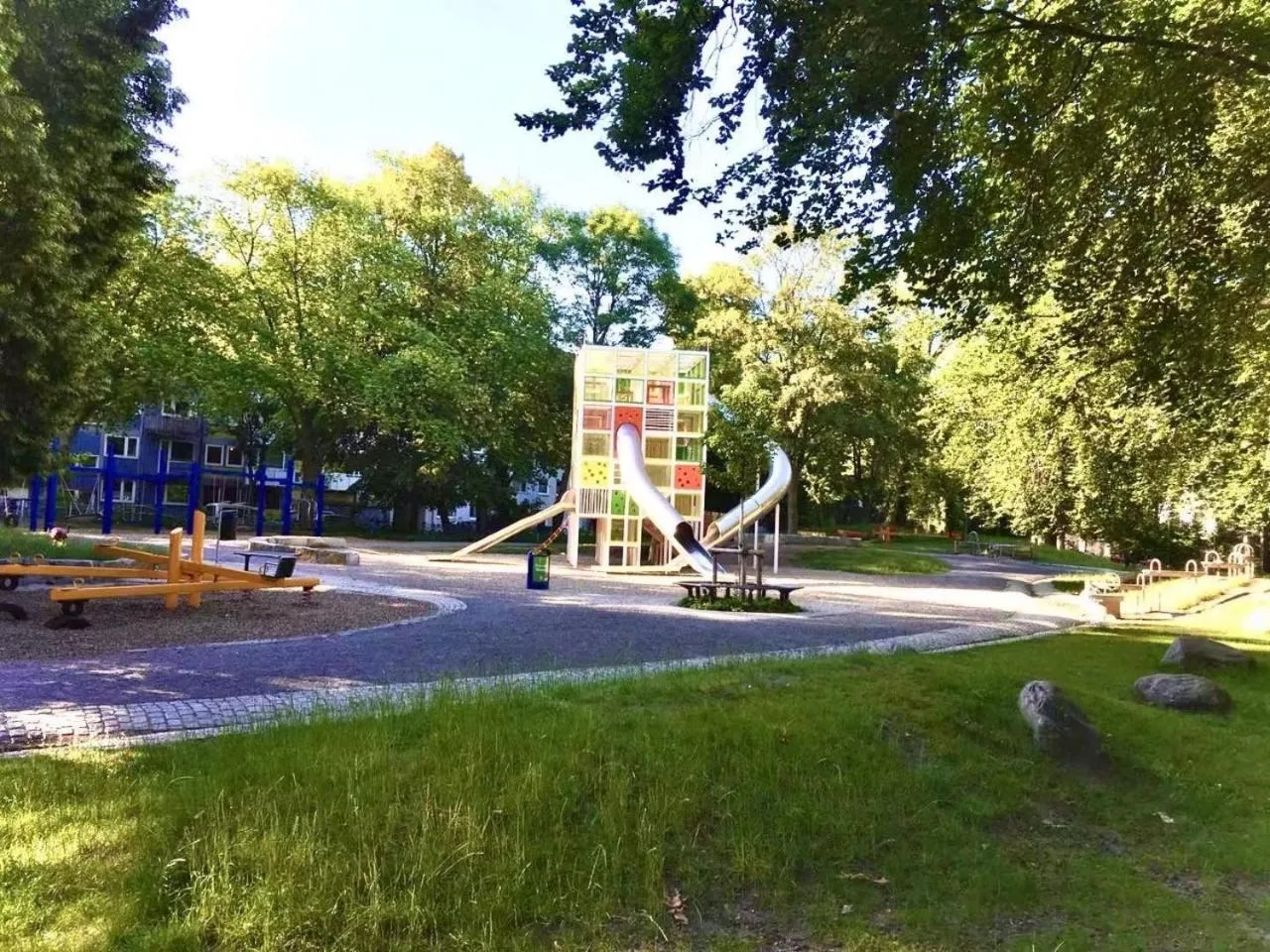 Children play ground in Andefu Hotel am Kantpark