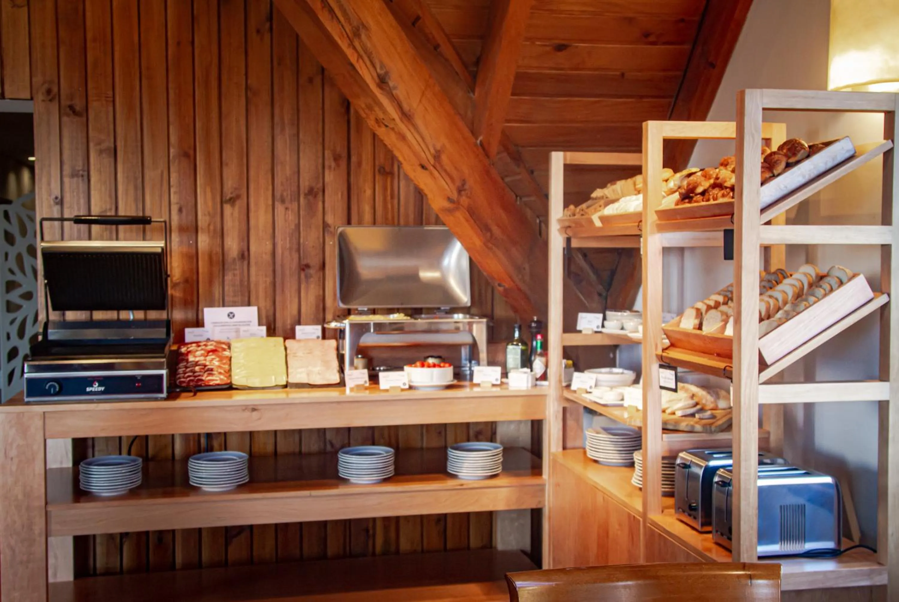 Breakfast in Mirador del Lago Hotel