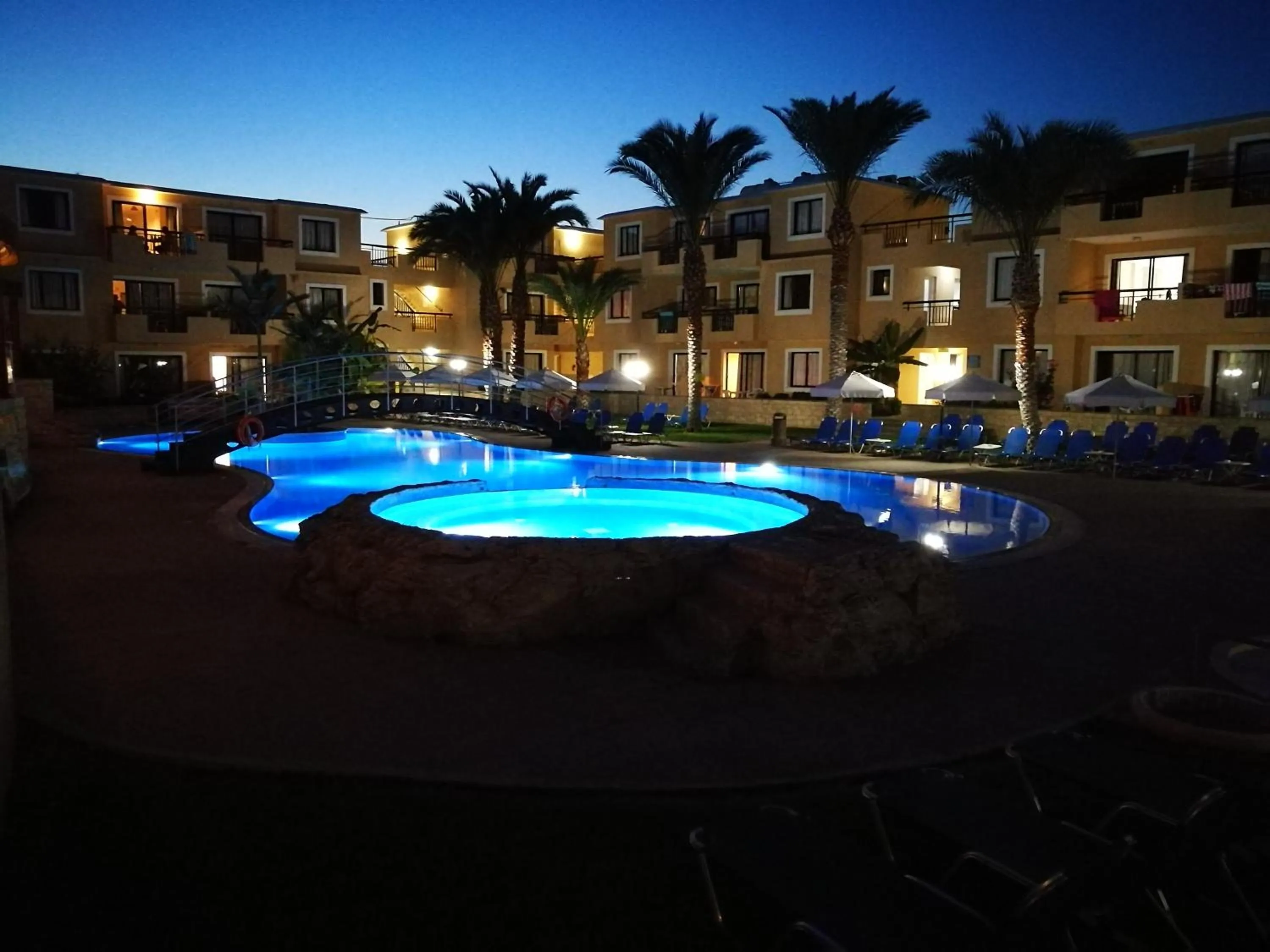 Swimming pool in Pagona Holiday Apartments