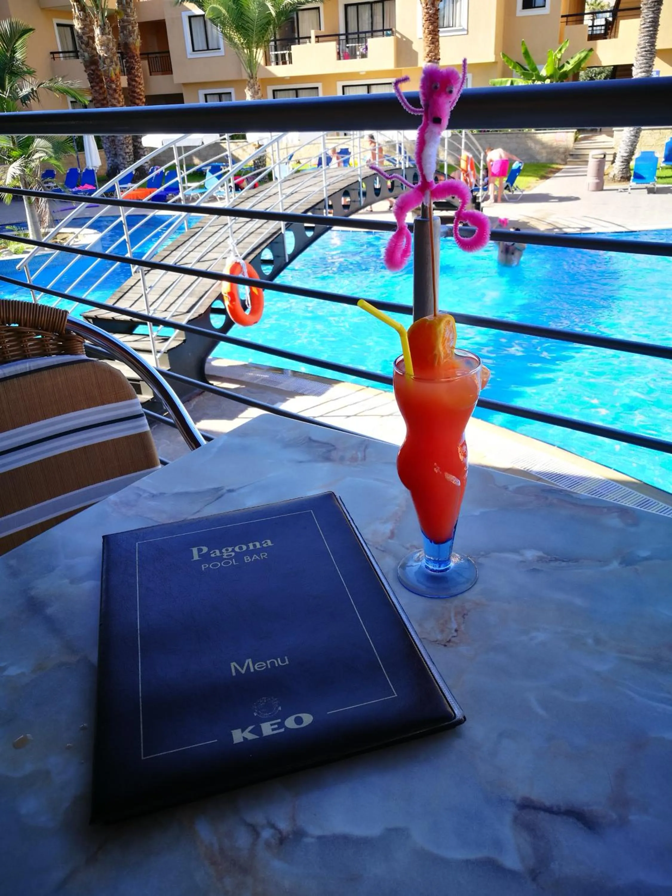 Restaurant/places to eat in Pagona Holiday Apartments