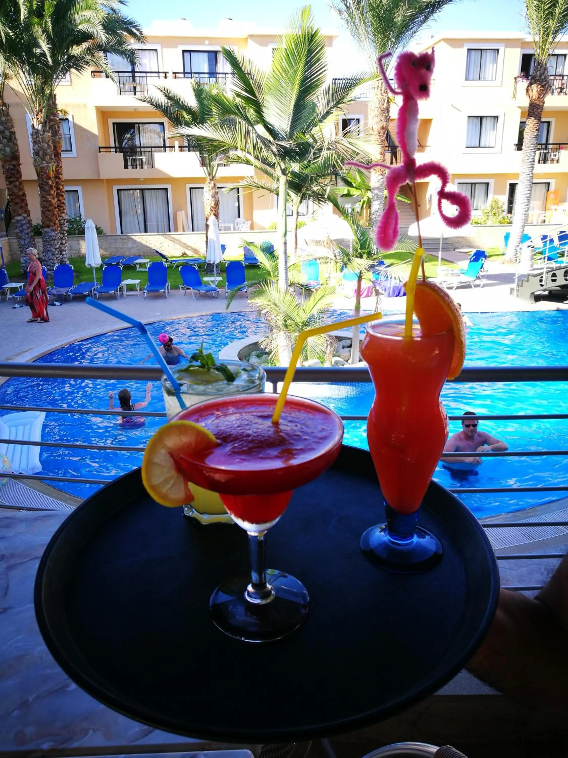 Restaurant/places to eat in Pagona Holiday Apartments