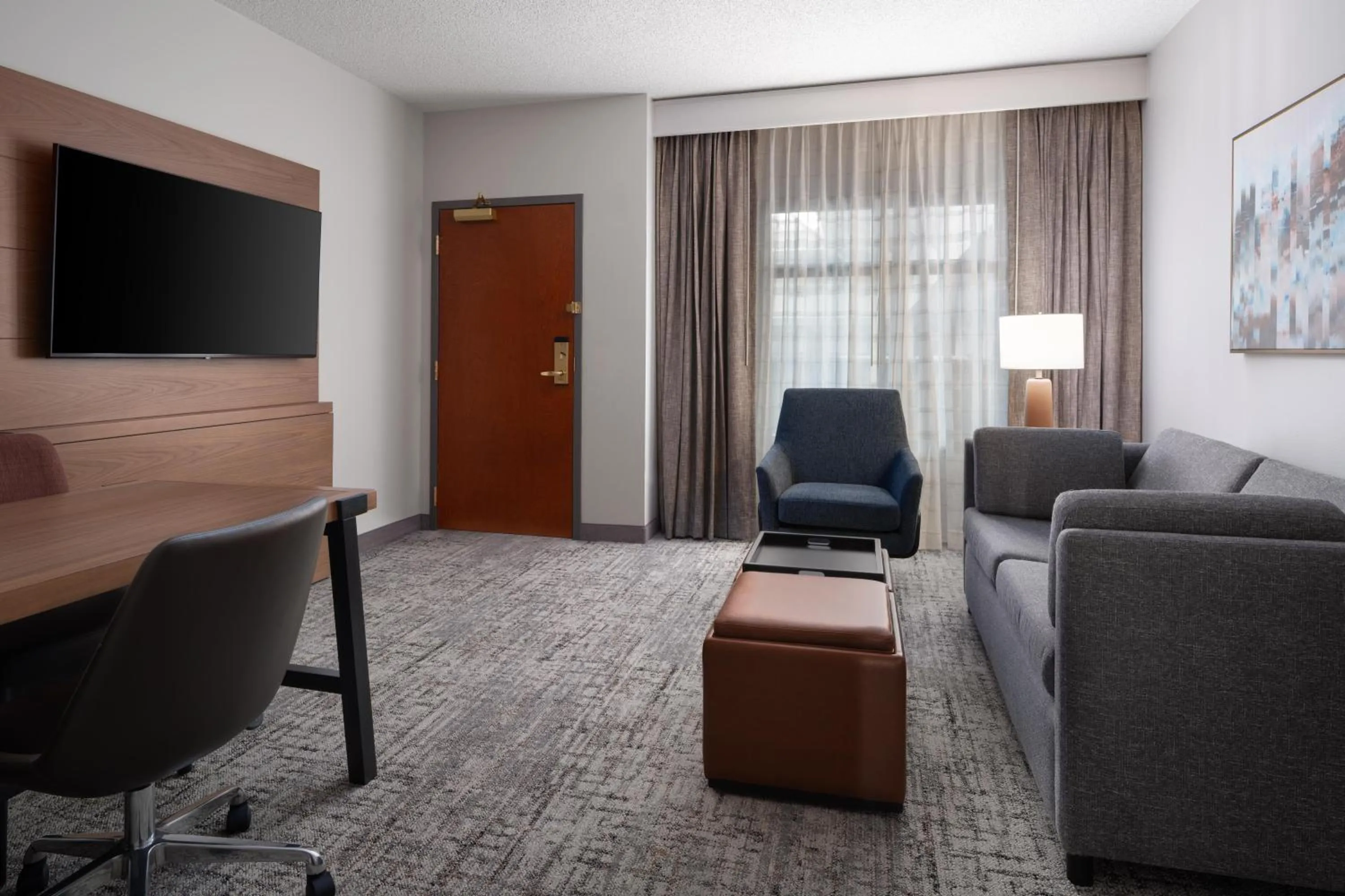 Living room in Embassy Suites by Hilton Franklin Cool Spring