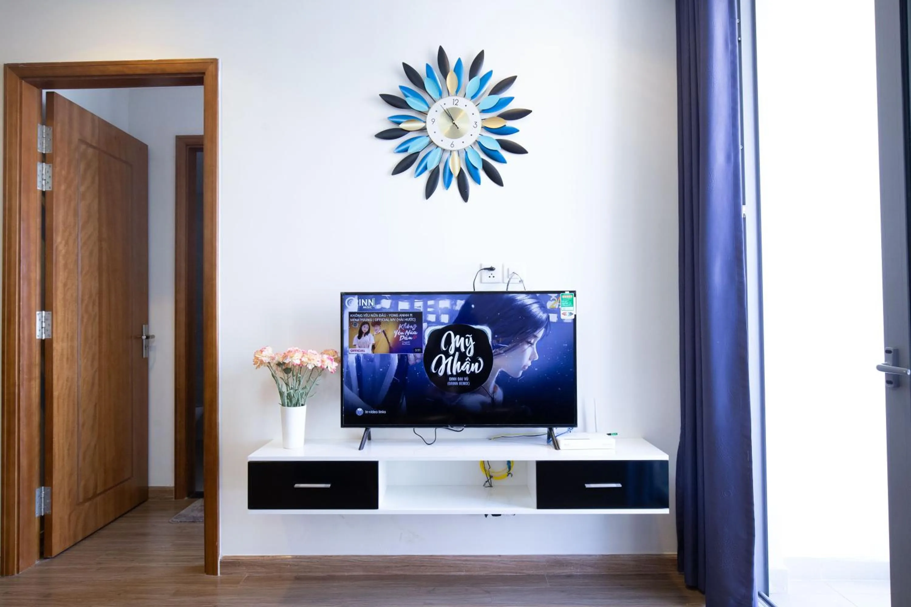 Full House Times City