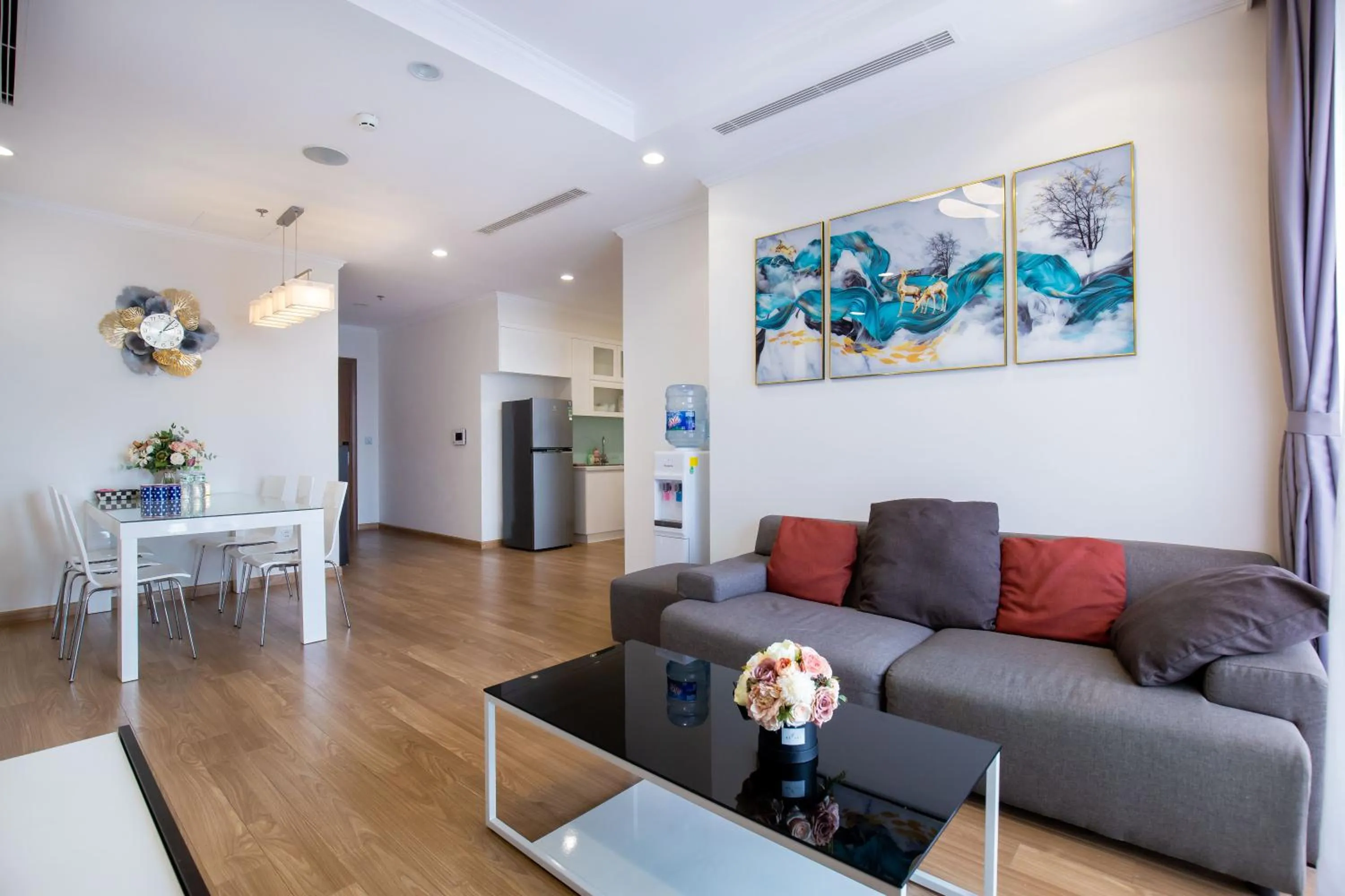 Living room in Full House Times City