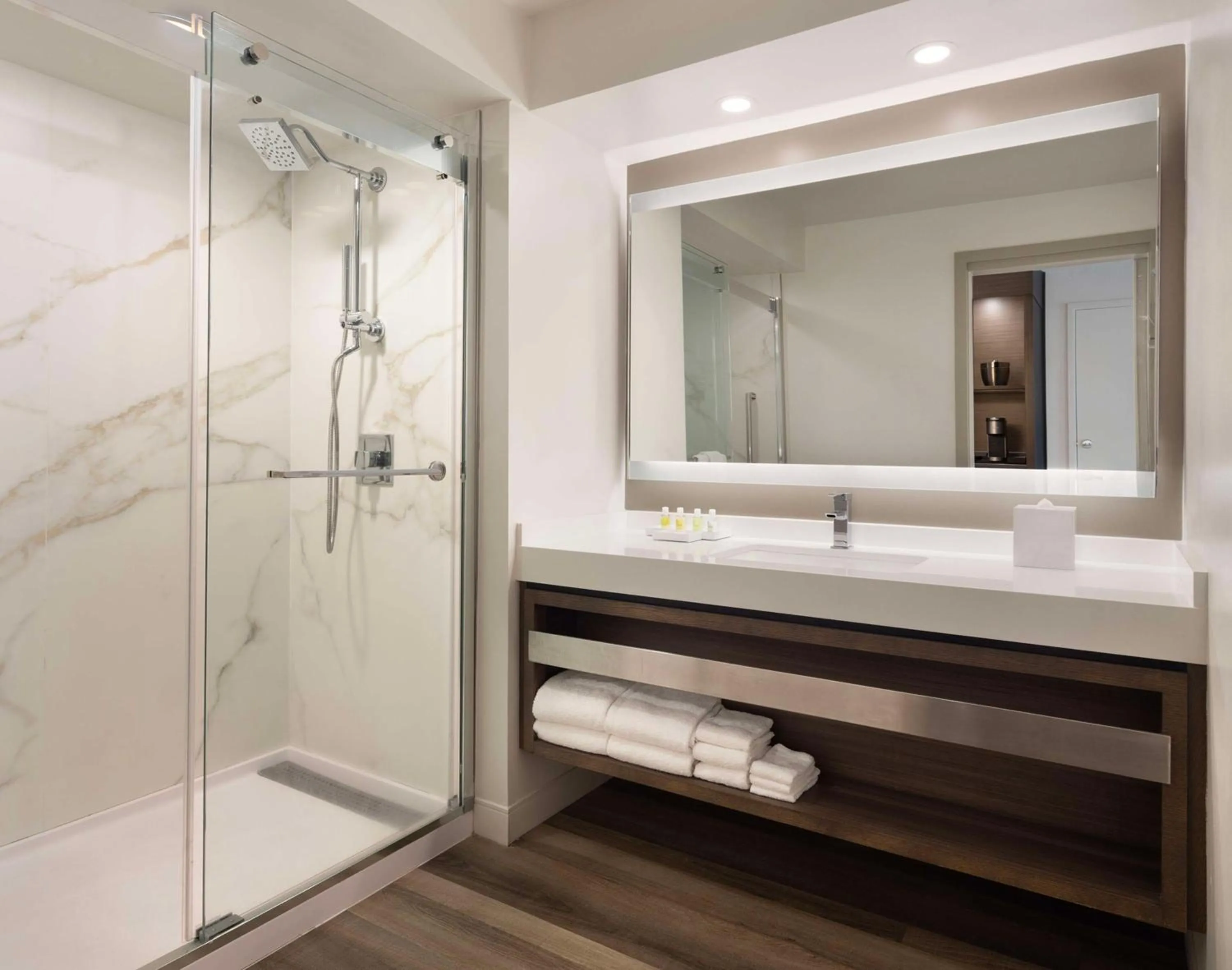 Bathroom in The Royal Sonesta Kauai Resort Lihue