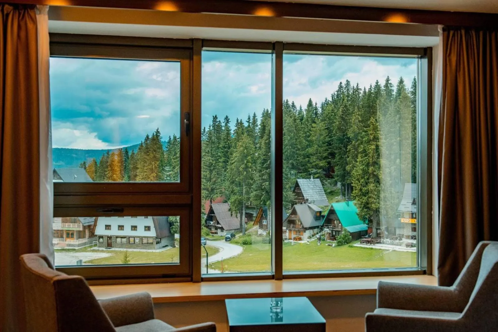 Mountain view in Hotel Blanca Resort & Spa