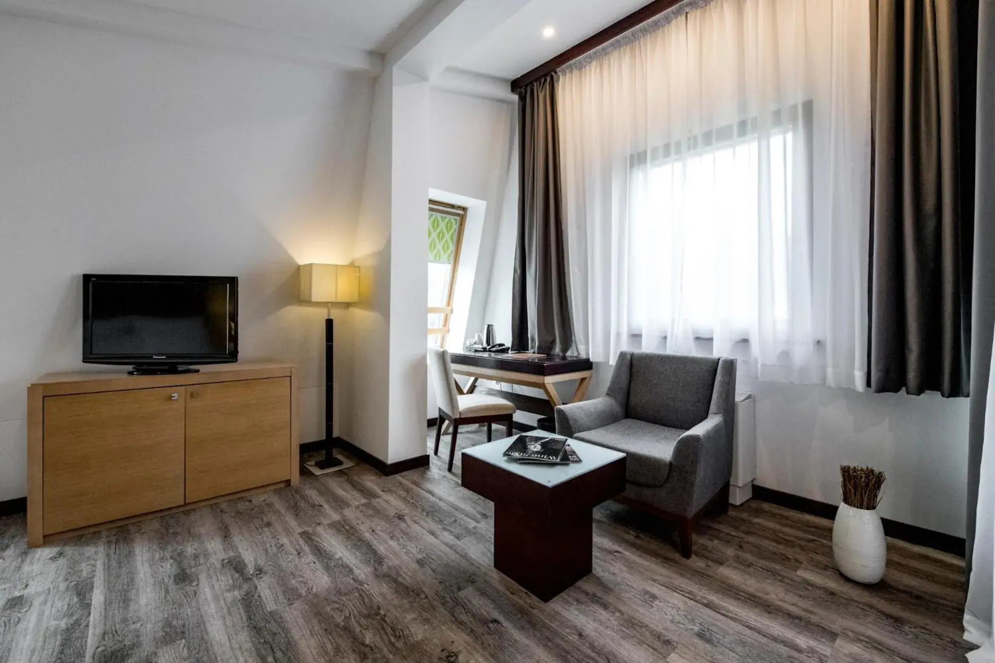 Superior Double Room in Hotel Blanca Resort & Spa Superior Double Room in Hotel Blanca Resort & Spa