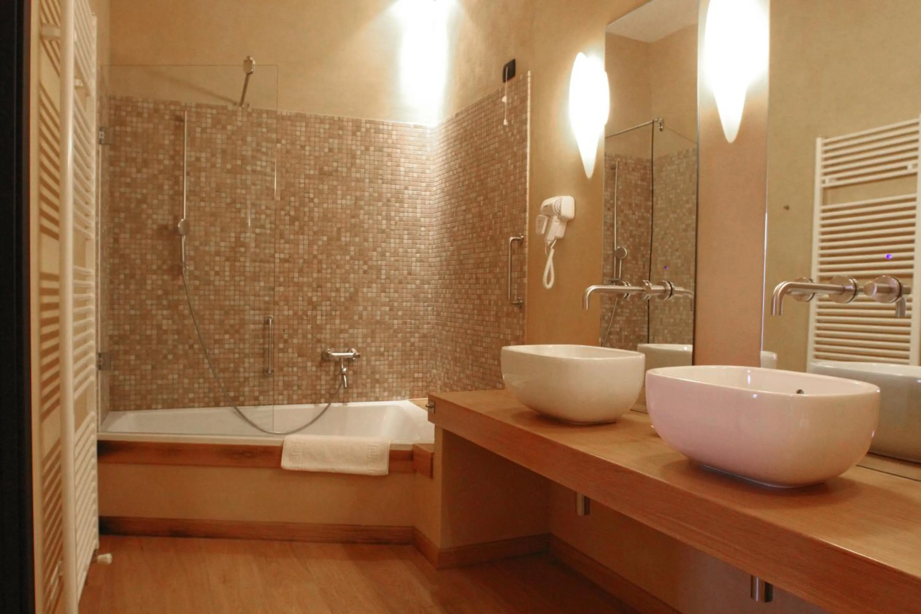 Shower in Heritage Hotel Kukuriku