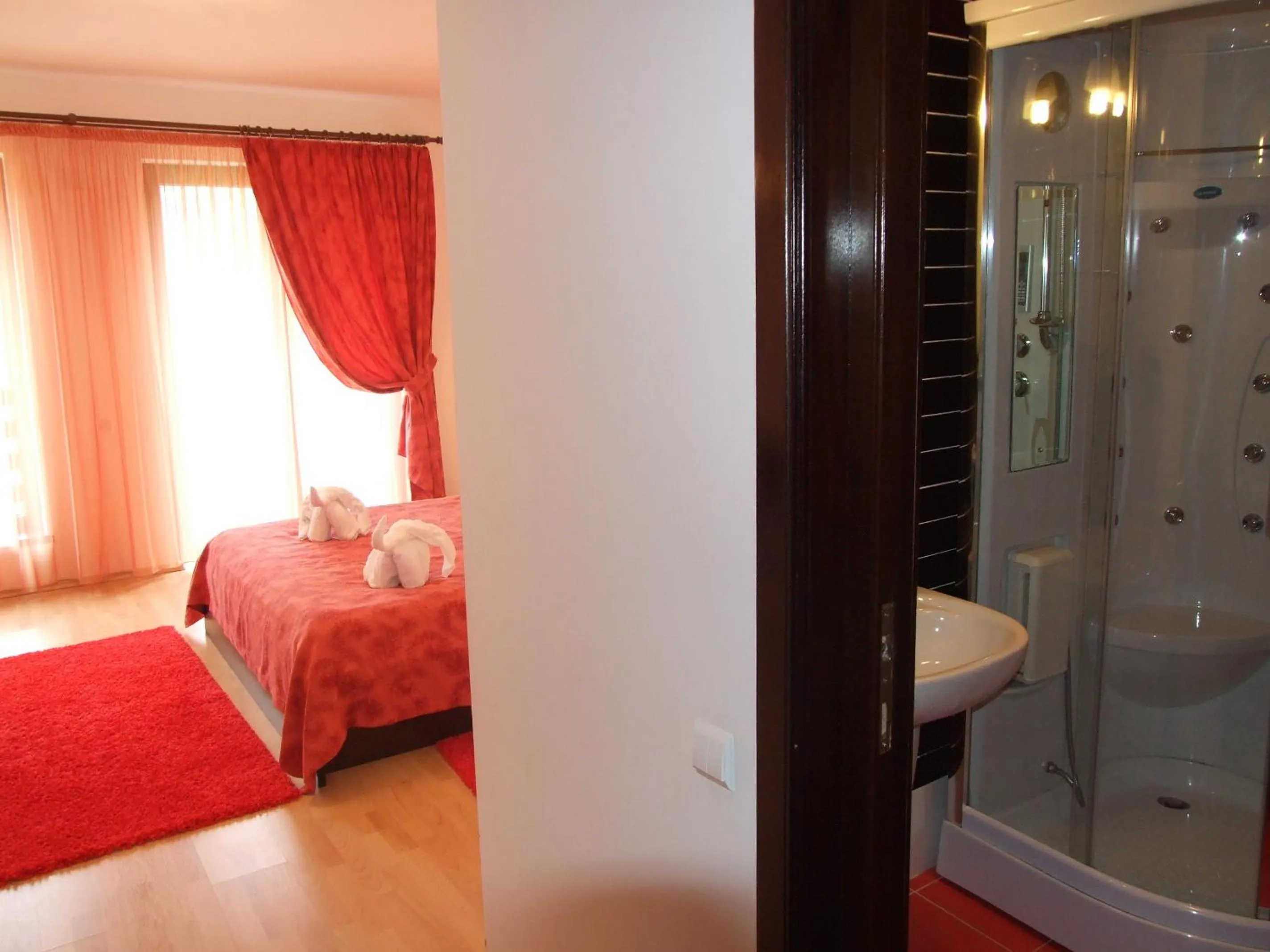 Bed in Hotel boutique Garden Resort by Brancoveanu