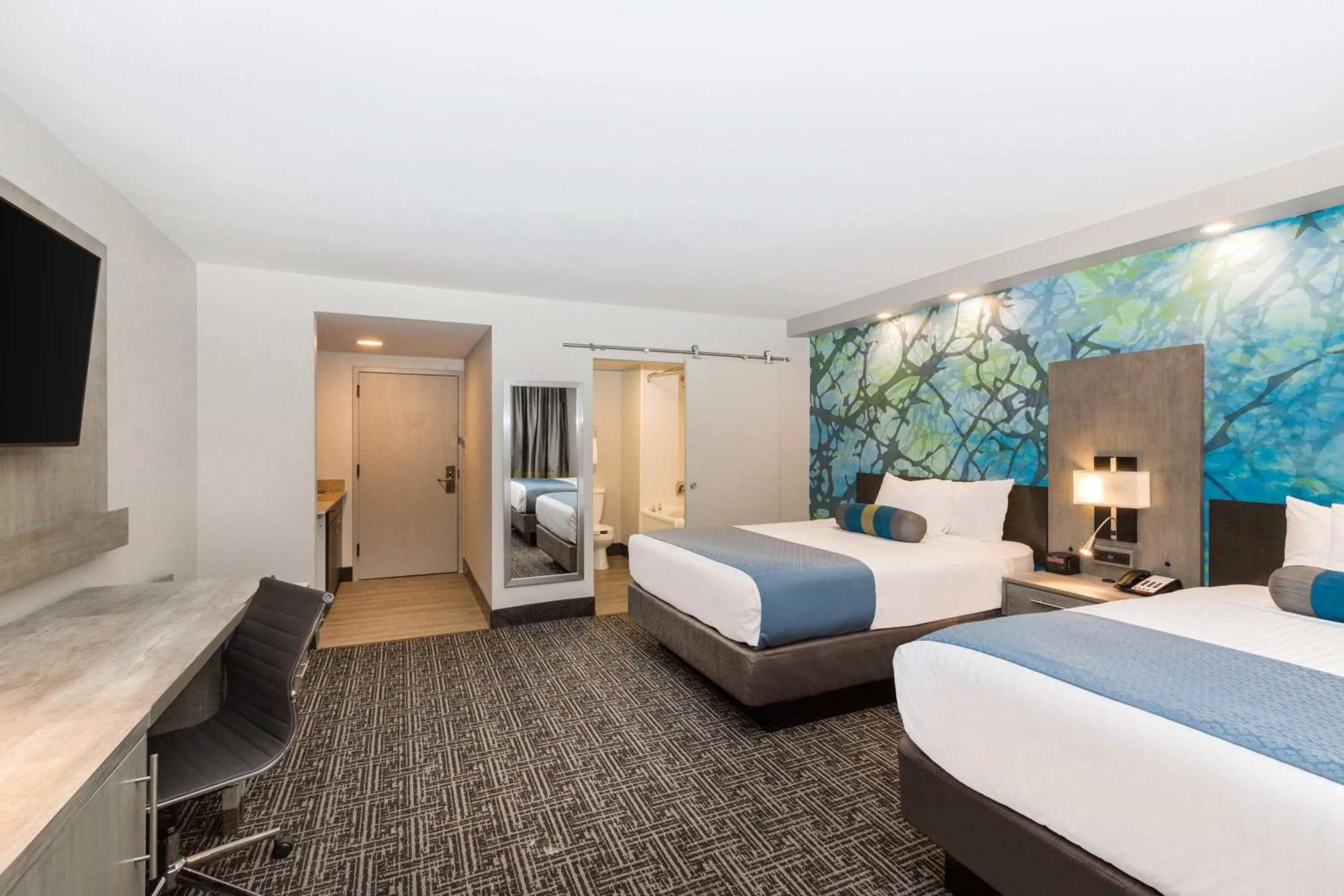 Photo of the whole room, Bed in Wingate by Wyndham Goodlettsville