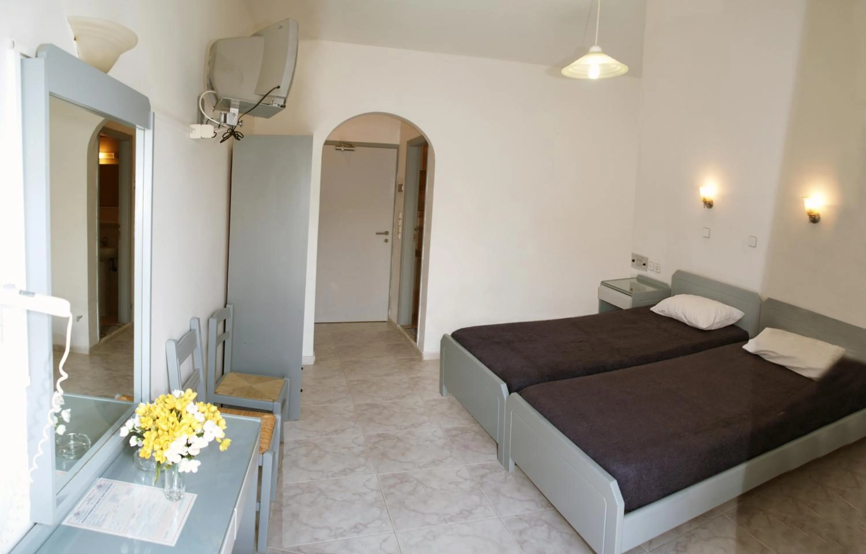 Twin Room in Costas & Chrysoula