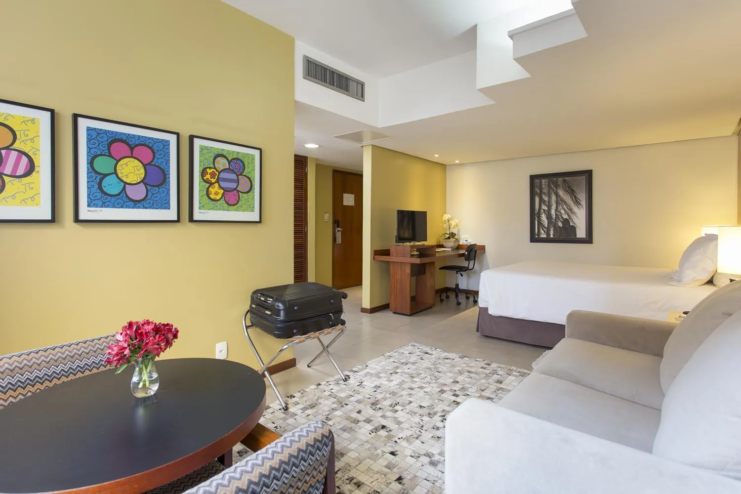 Living room in Black Stream Hotel