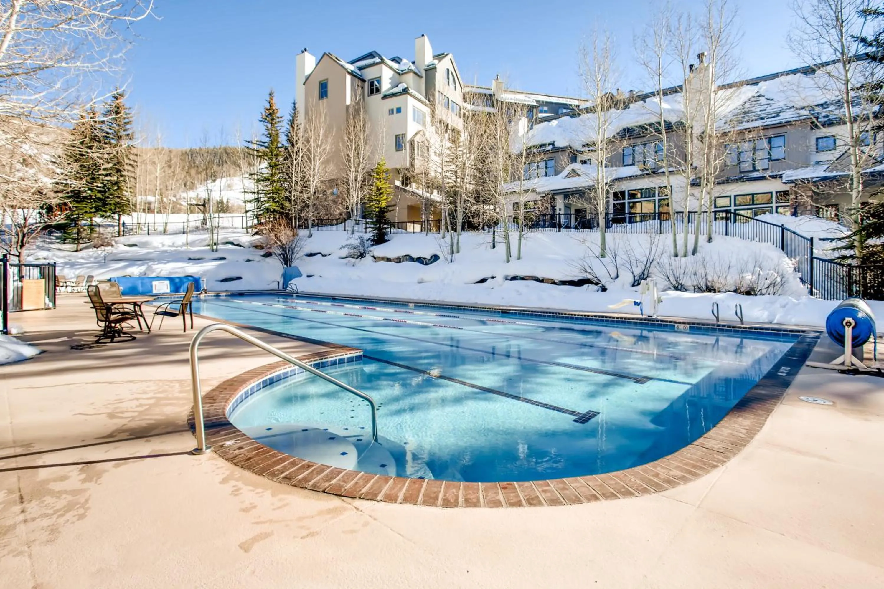 Swimming Pool in Highlands Lodge #107