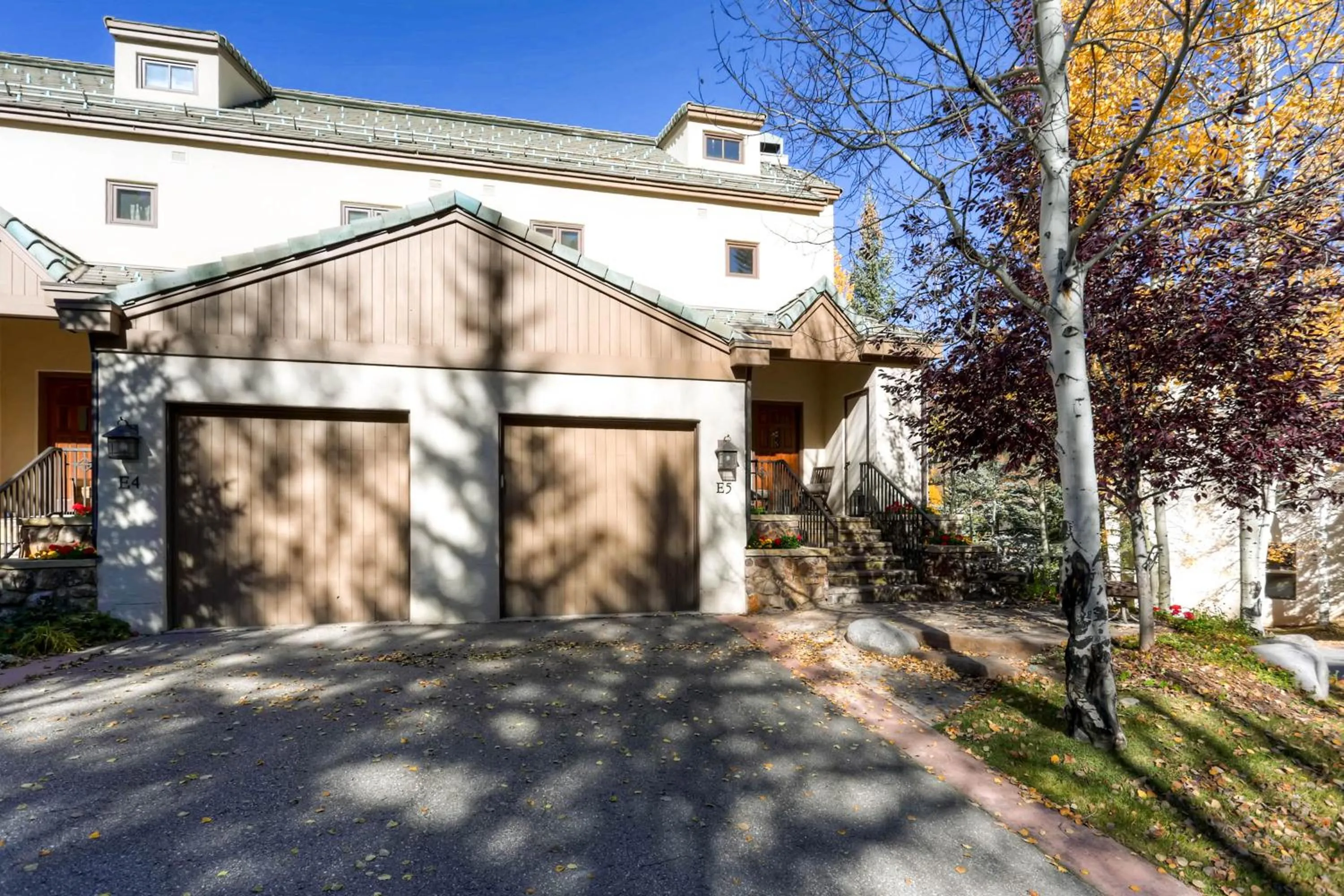 Property Building in Highlands Lodge #107