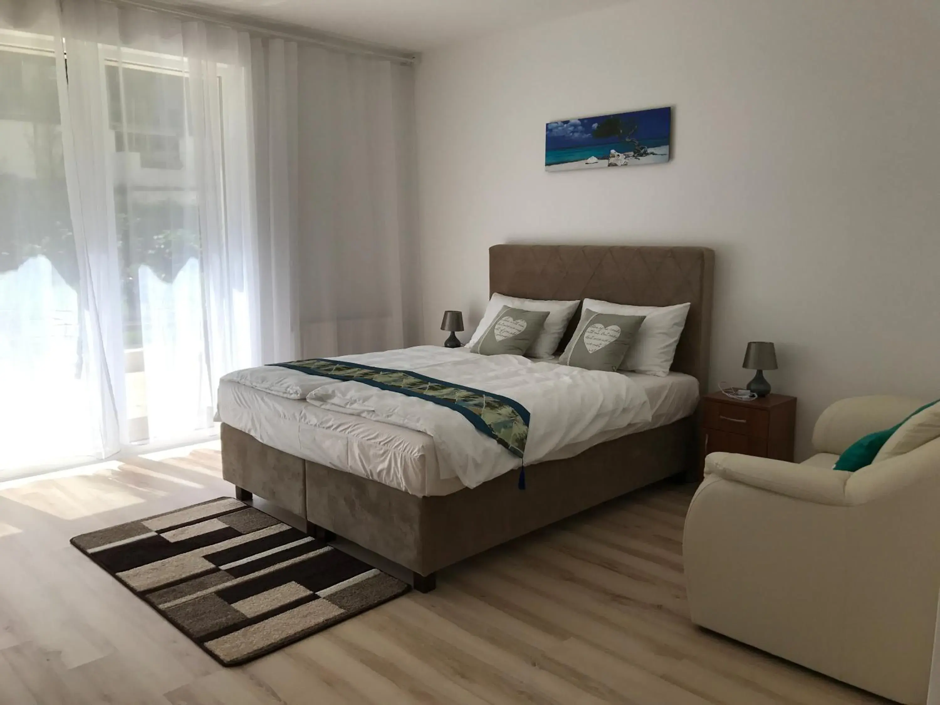 Studio with Balcony in Corvin Rose Apartment Hotel Studio with Balcony in Corvin Rose Apartment Hotel