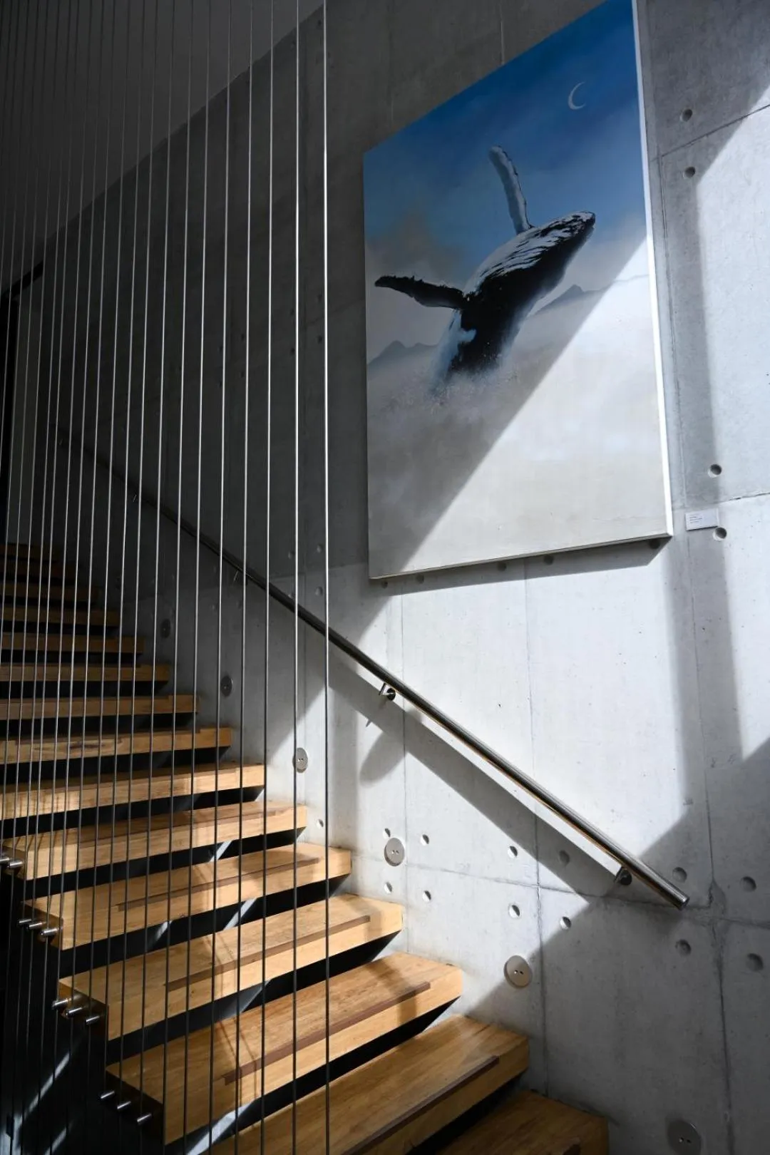 Decorative detail in 7 on Marine