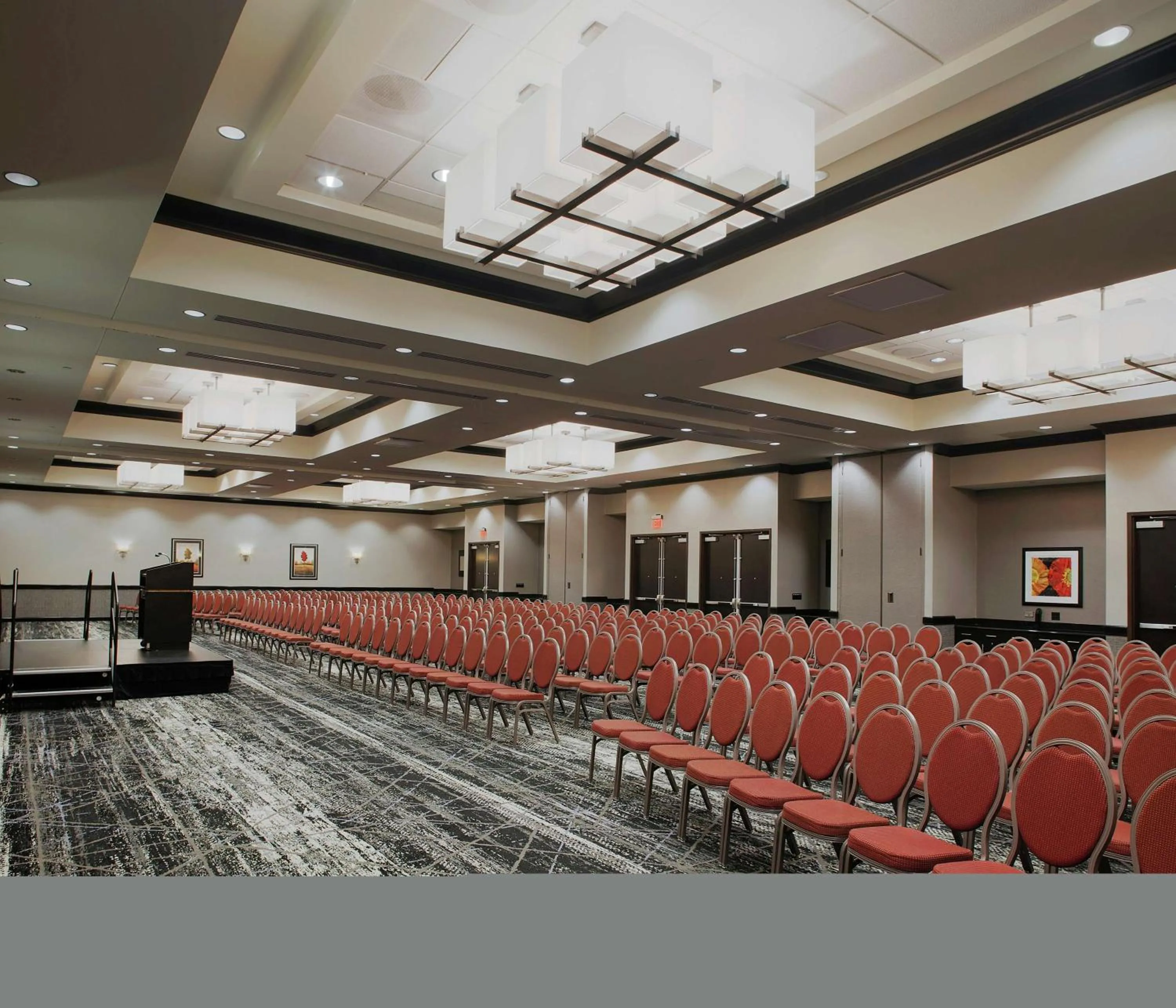 Meeting/conference room in DoubleTree Suites by Hilton Bentonville