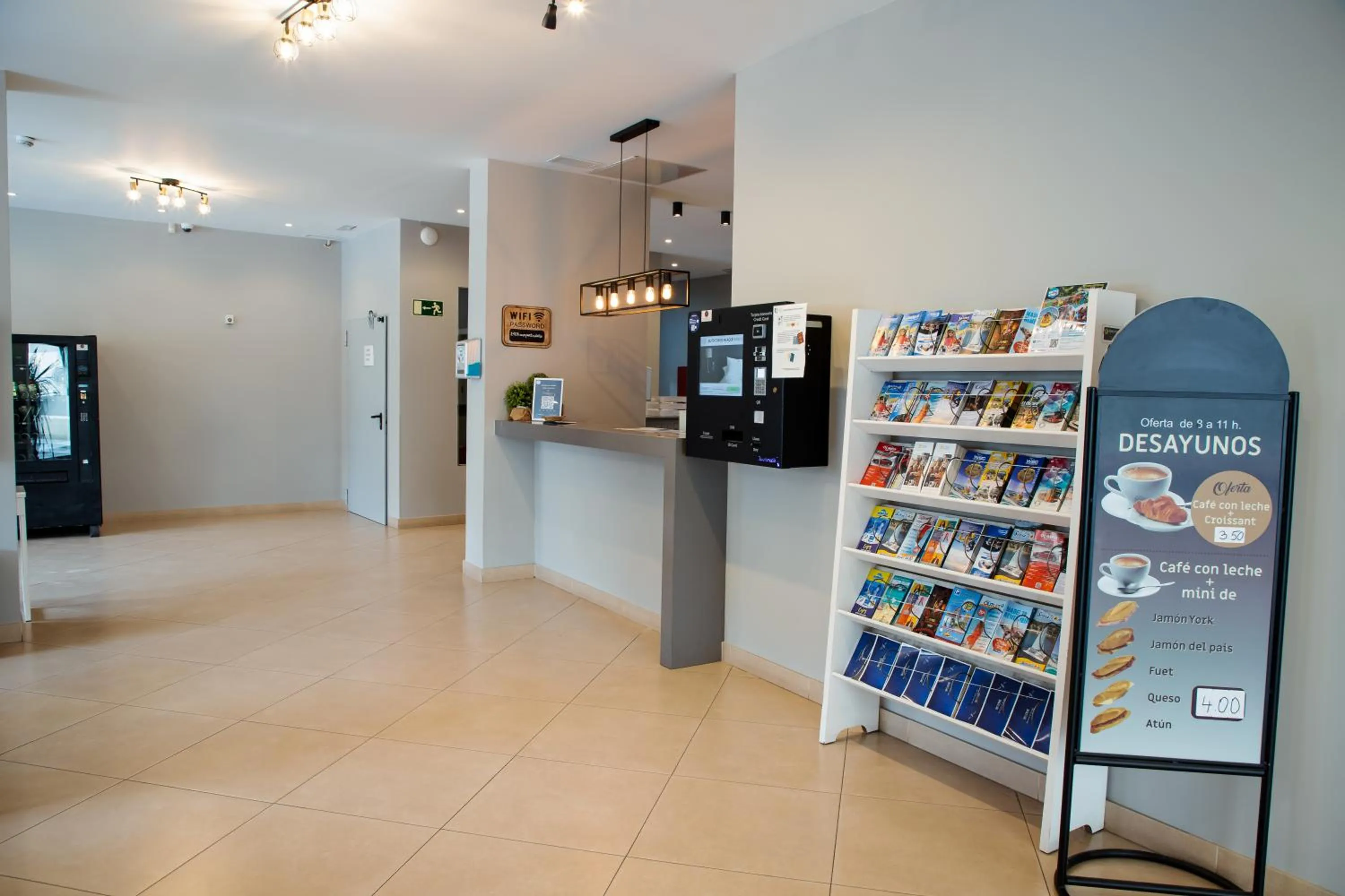 Lobby or reception in Apartamentos Comfort Calella