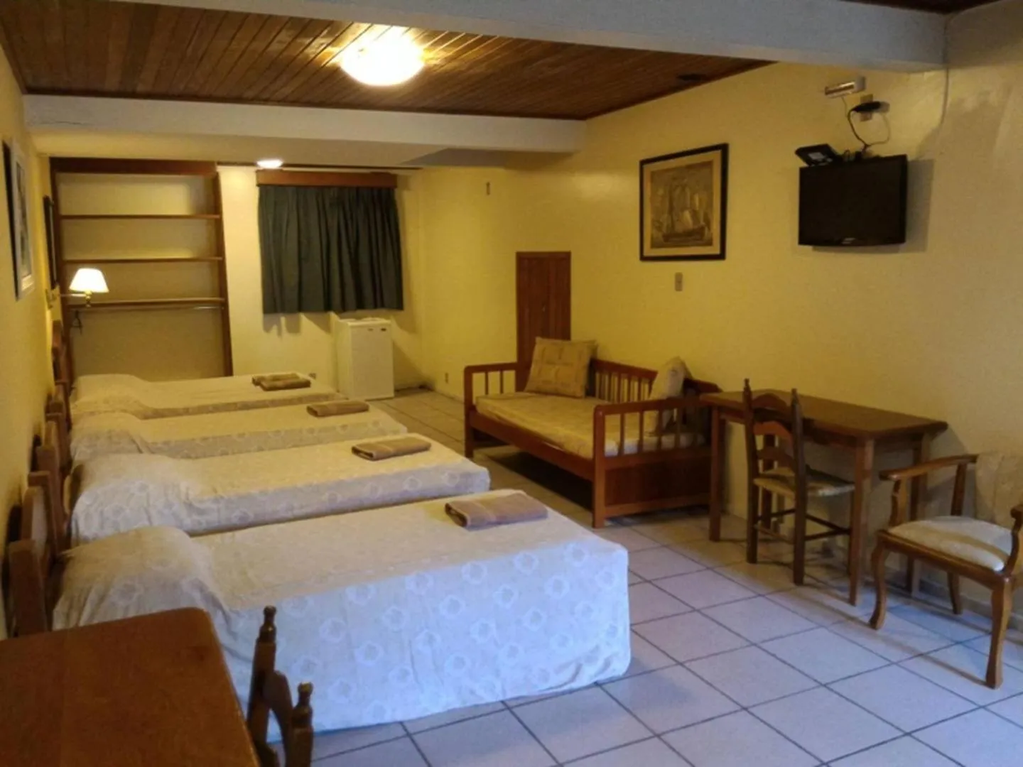 Photo of the whole room, Bed in VOA Samuka Hotel