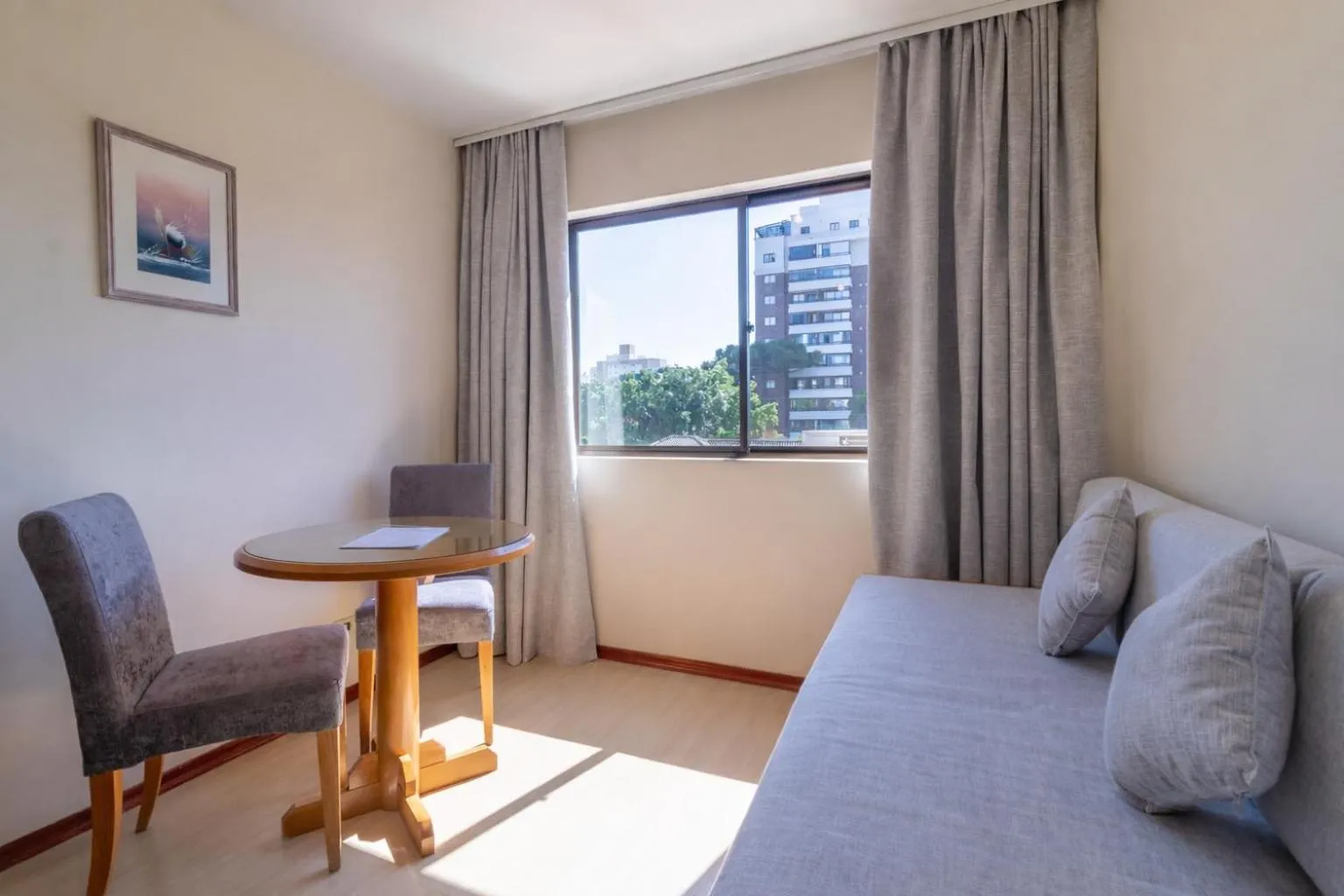 Living room, Bed in Hotel Flat Petras Residence