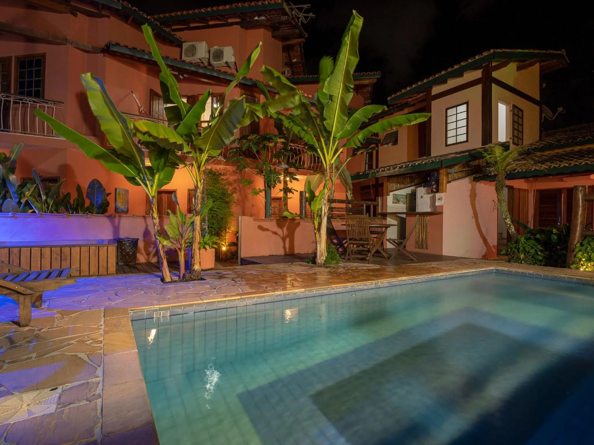 Pool view in Pousada Atiaia