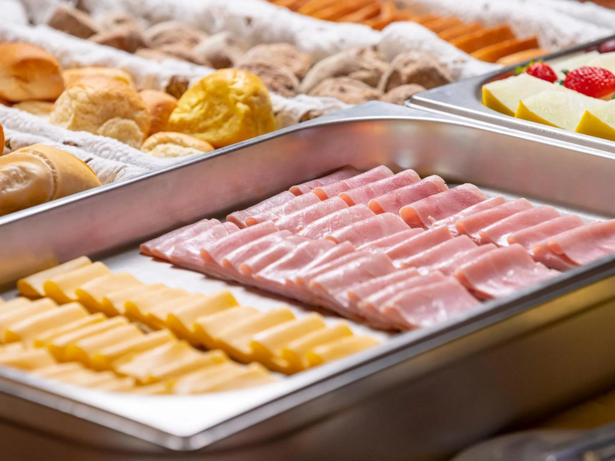 Buffet breakfast in Pousada Atiaia