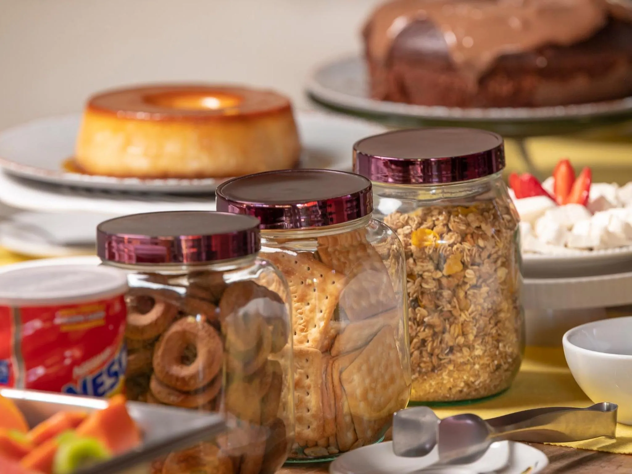 Buffet breakfast in Pousada Atiaia